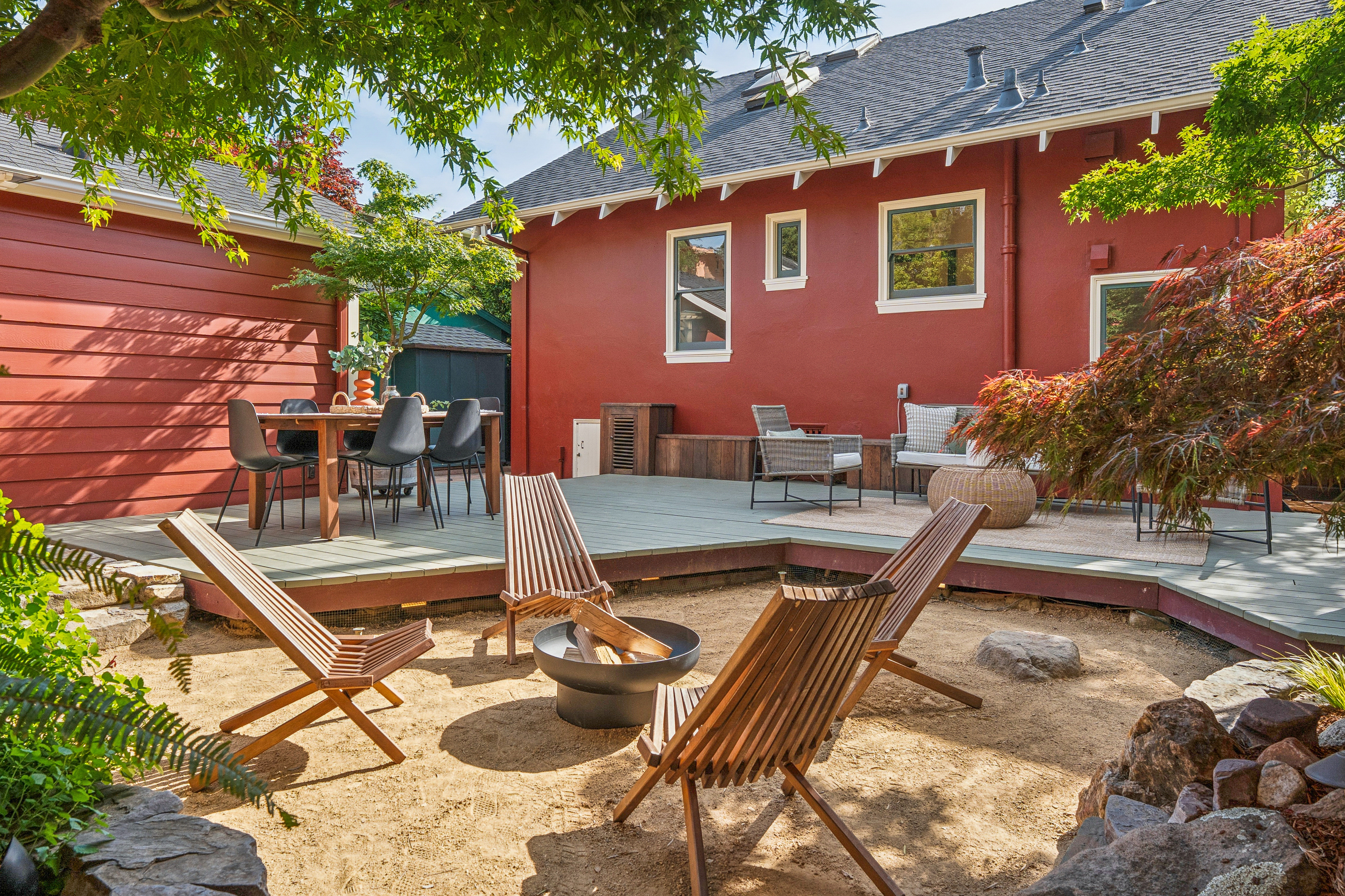 A True Rockridge Classic — Rich in Detail, Ready for Its Next Chapter - 物件實景