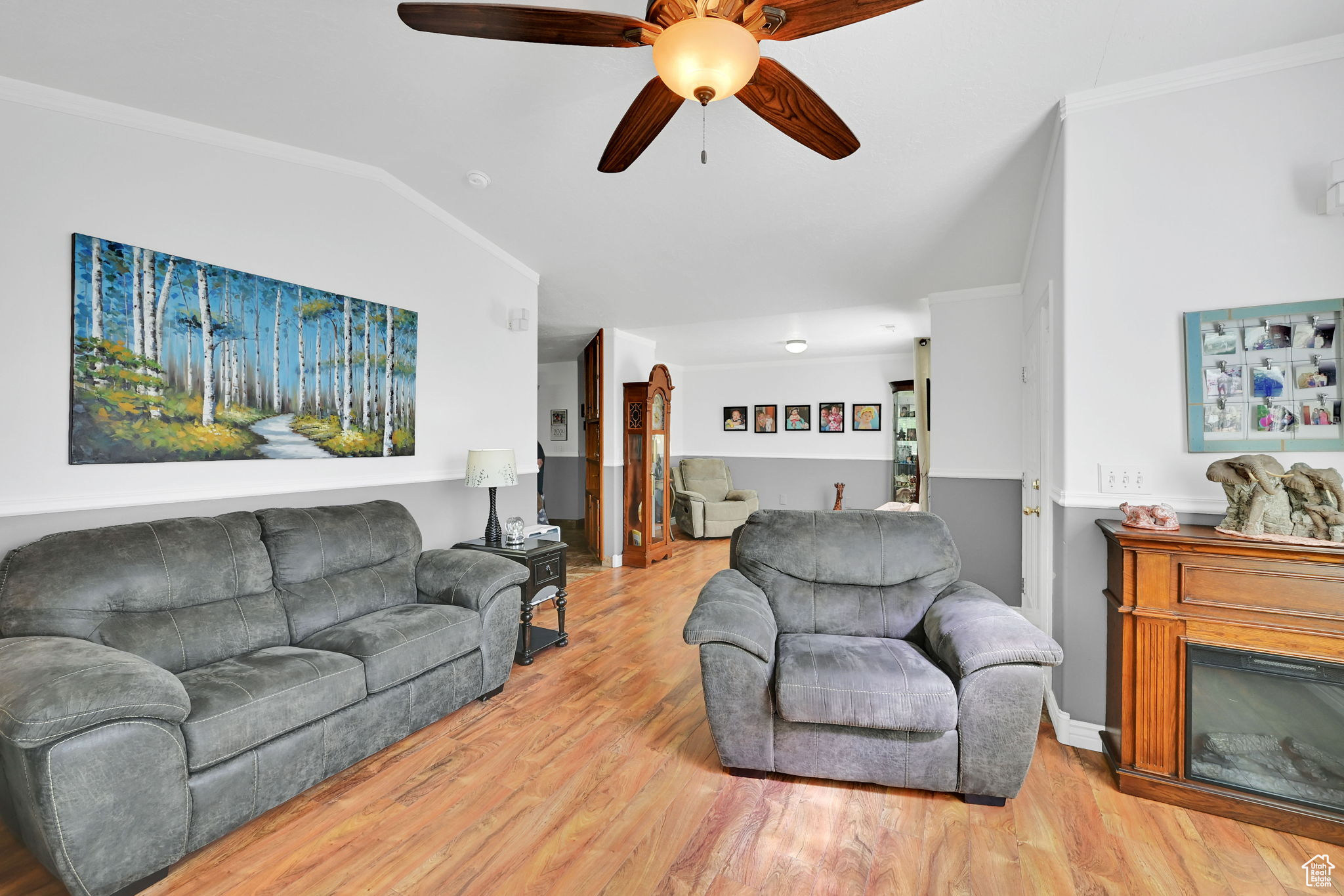 Farr West, Utah, 84404, United States, 4 Bedrooms Bedrooms, ,3 BathroomsBathrooms,Residential,For Sale,1865277