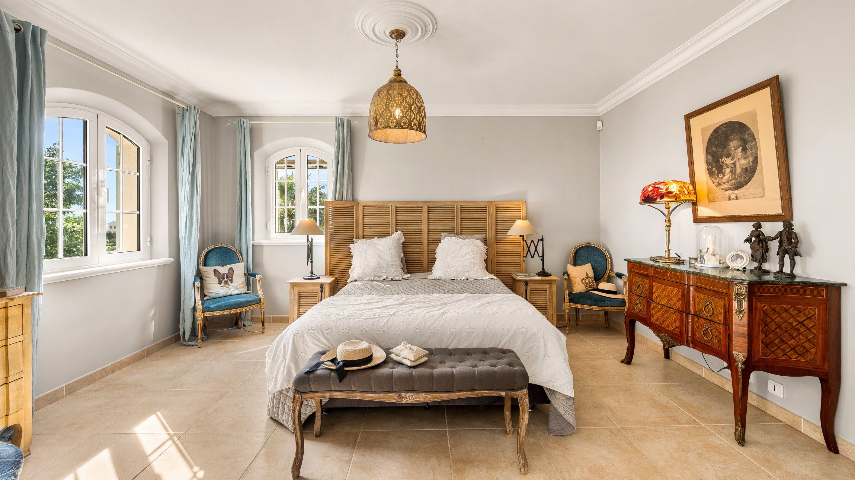  Exceptional Charming Estate with Remarkable Gardens in a Preserved Setting - 物件實景