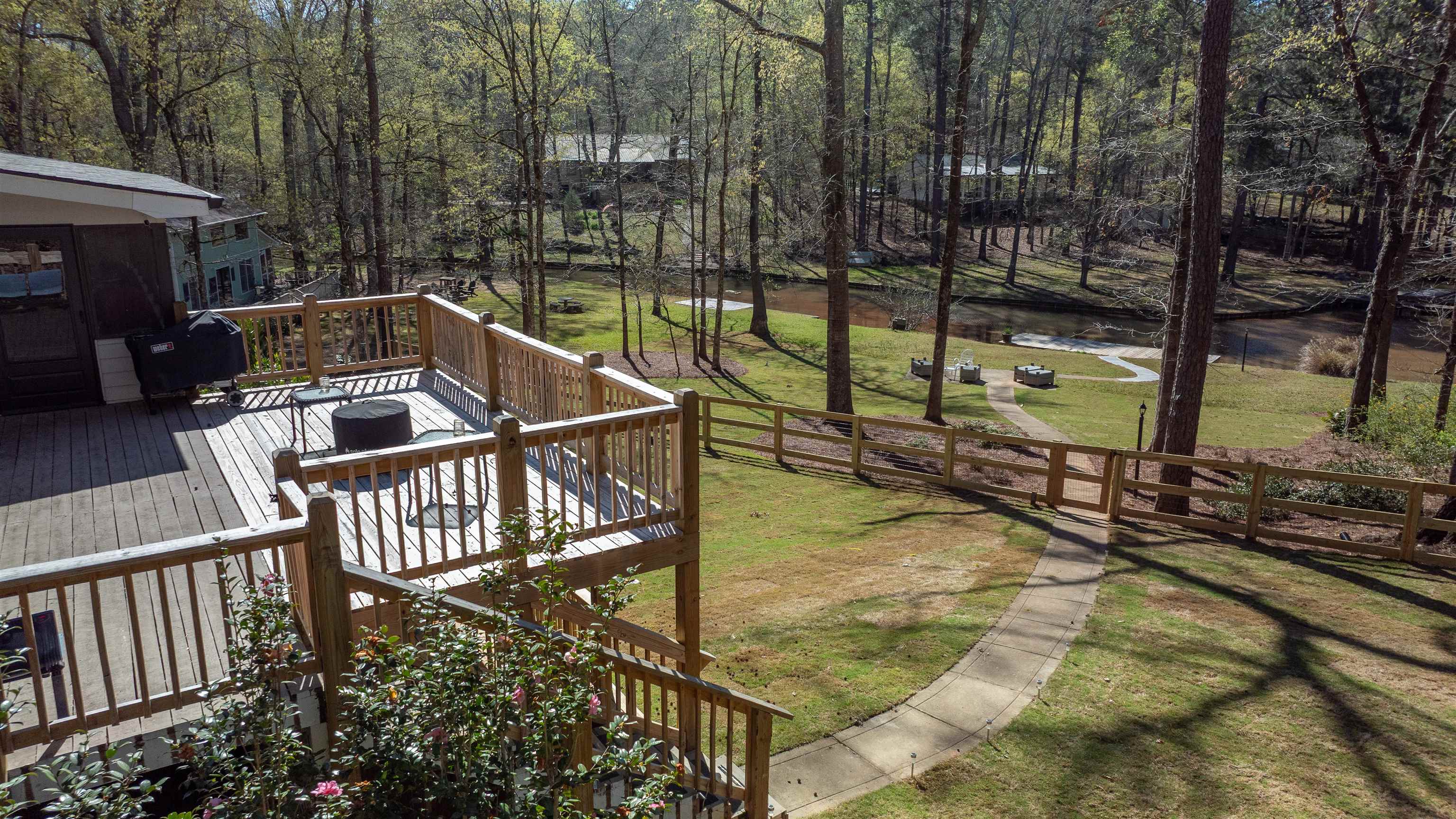 Greensboro, Georgia, 30642, United States, 5 Bedrooms Bedrooms, ,2 BathroomsBathrooms,Residential,For Sale,1907052