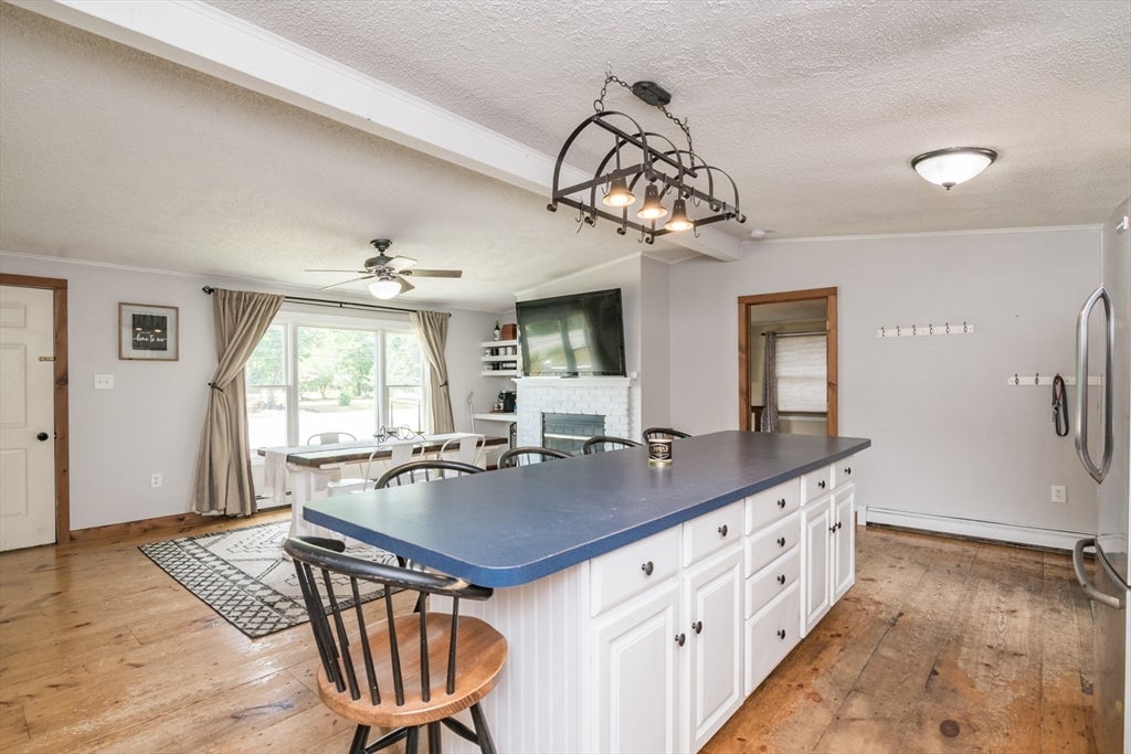 Montague, Massachusetts, 01376, United States, 5 Bedrooms Bedrooms, ,3 BathroomsBathrooms,Residential,For Sale,1901408