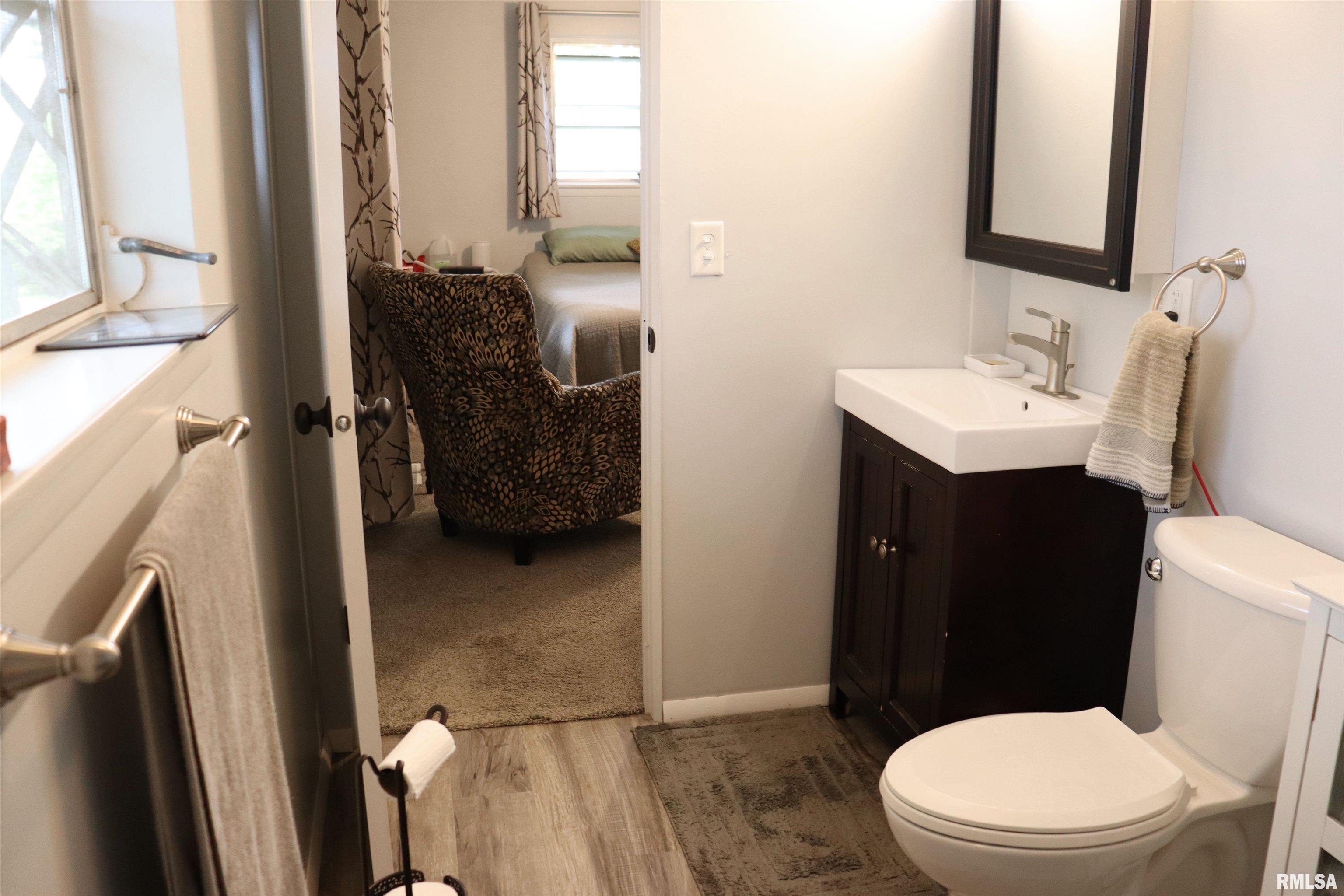 Washington, Illinois, 61571, United States, 3 Bedrooms Bedrooms, ,2 BathroomsBathrooms,Residential,For Sale,1942295