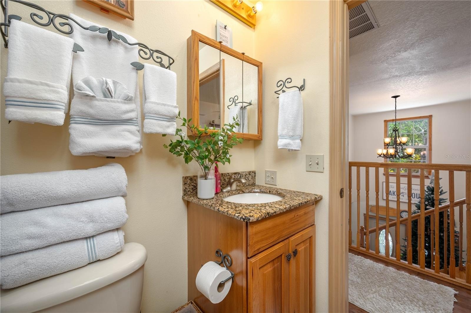 LAKE WALES, Florida, 33898, United States, 3 Bedrooms Bedrooms, ,3 BathroomsBathrooms,Residential,For Sale,1846295