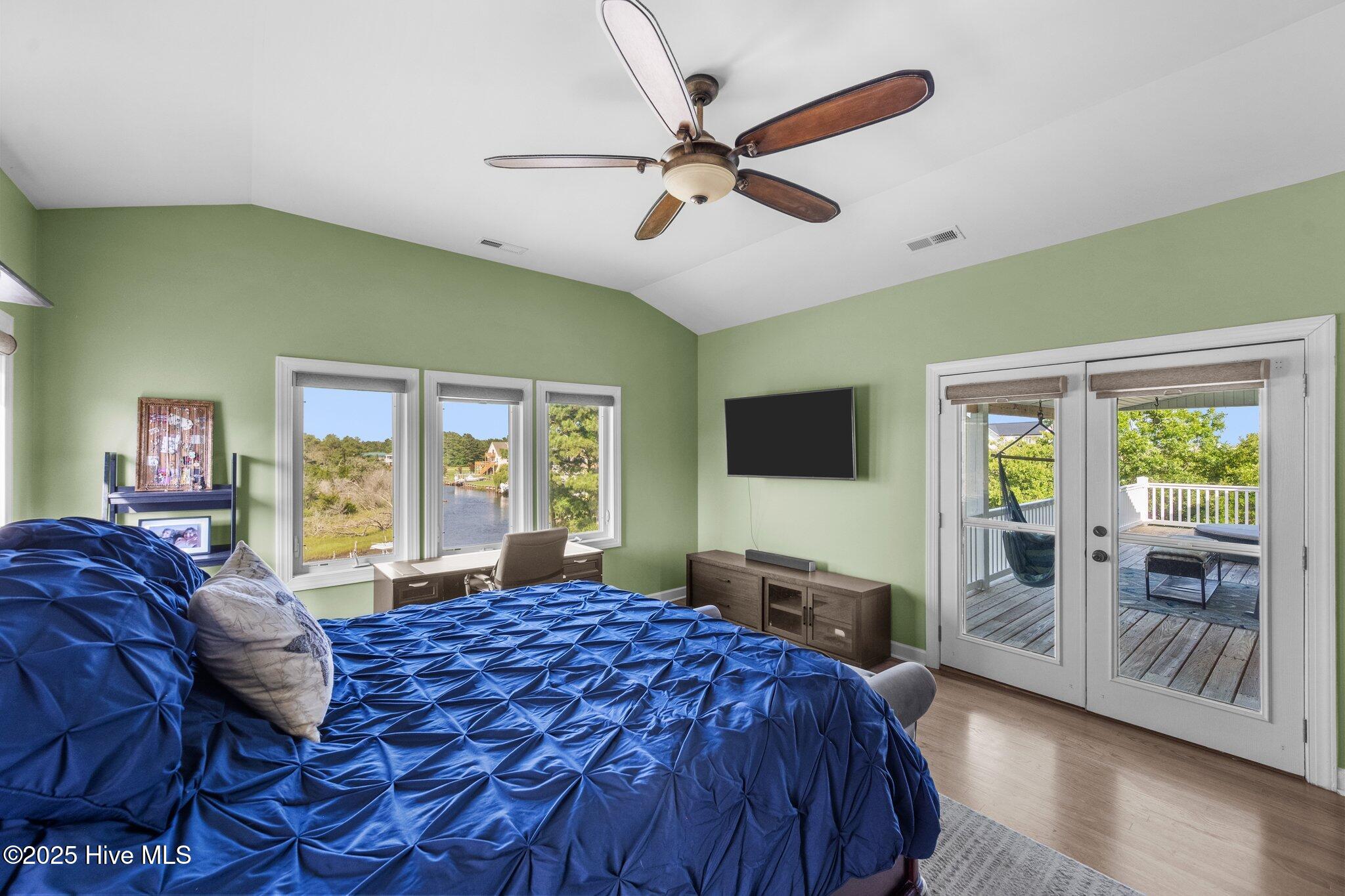 Sneads Ferry, North Carolina, 28460, United States, 4 Bedrooms Bedrooms, ,4 BathroomsBathrooms,Residential,For Sale,1883295