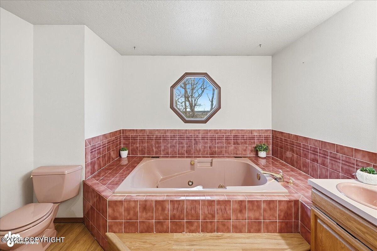 Kenai, Alaska, 99611, United States, 4 Bedrooms Bedrooms, ,3 BathroomsBathrooms,Residential,For Sale,2001523