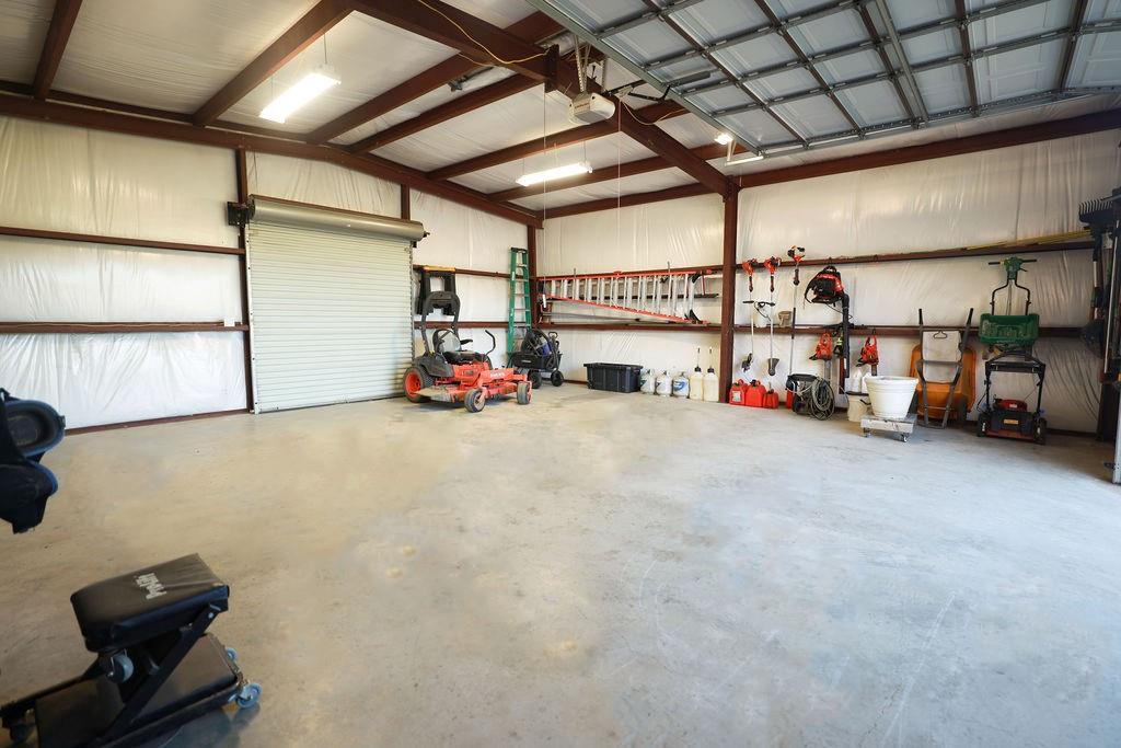 Wills Point, Texas, 75169, United States, 4 Bedrooms Bedrooms, ,4 BathroomsBathrooms,Residential,For Sale,1834995
