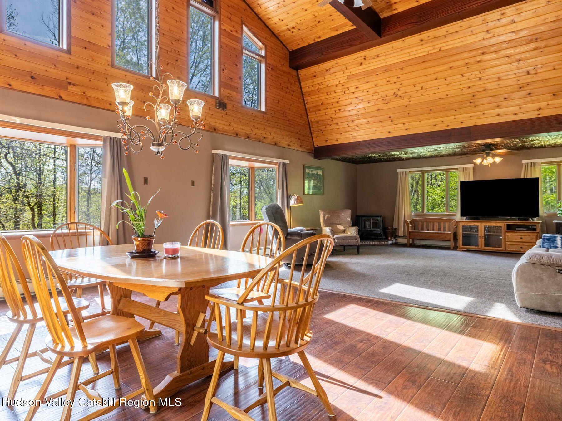 Stone Ridge, New York, 12484, United States, 4 Bedrooms Bedrooms, ,2 BathroomsBathrooms,Residential,For Sale,1804988