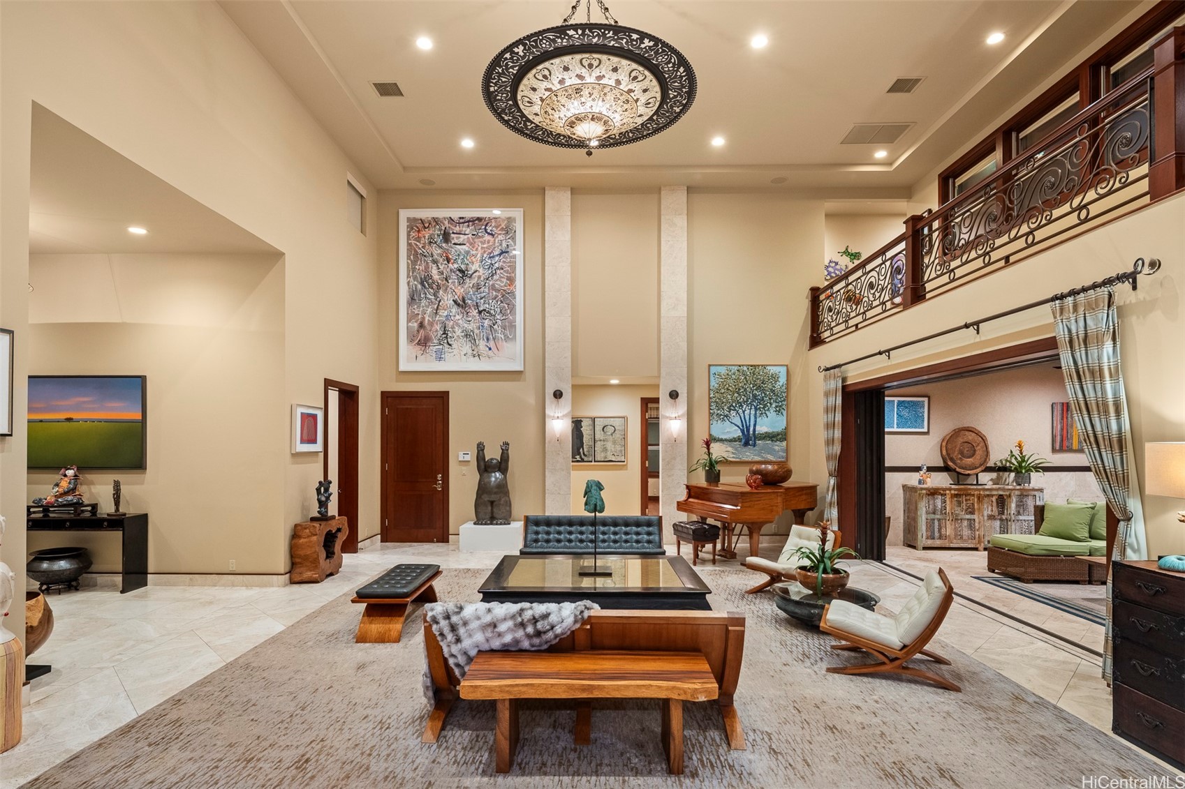 Honolulu, Hawaii, 96816, United States, 5 Bedrooms Bedrooms, ,8 BathroomsBathrooms,Residential,For Sale,1859749
