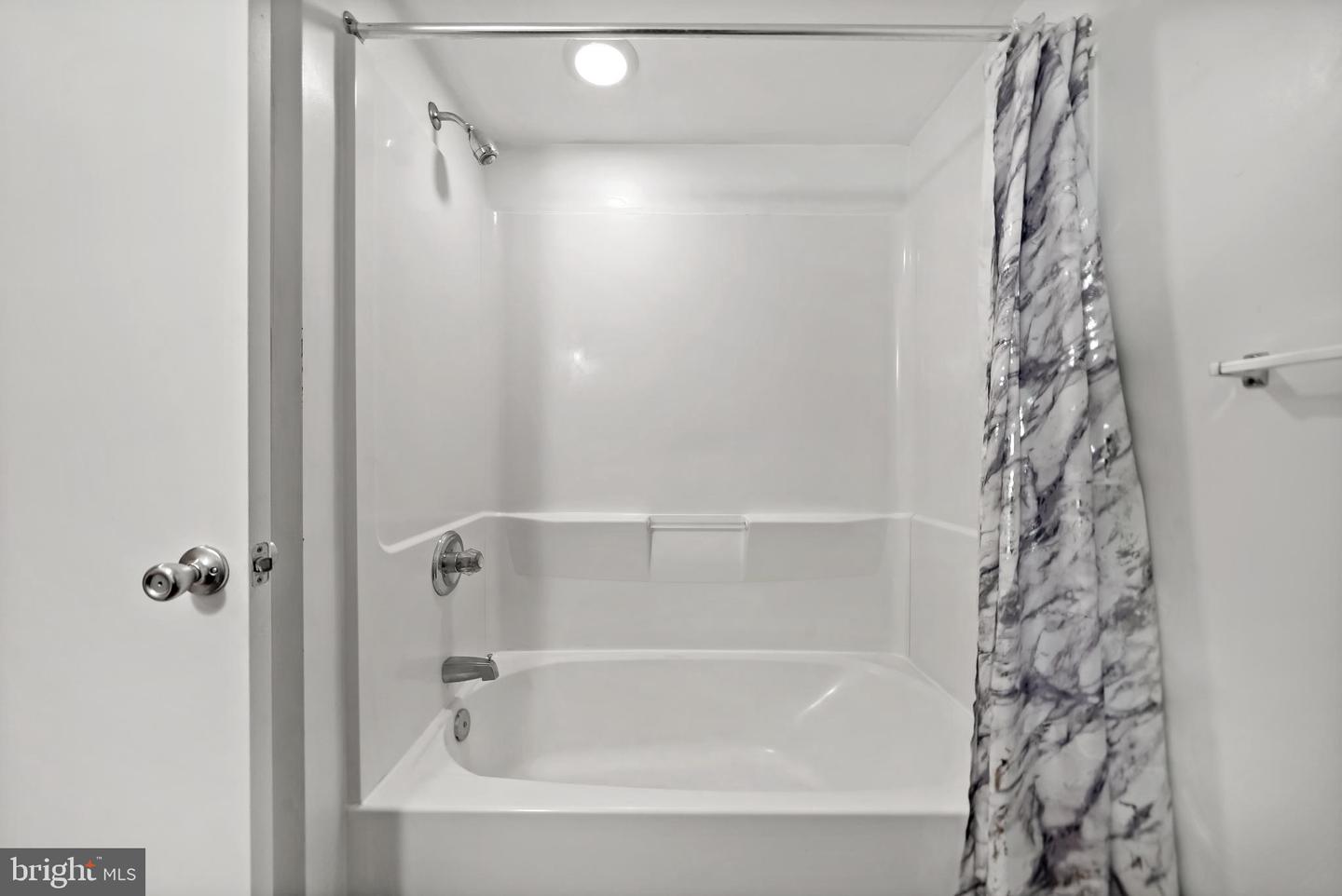 Philadelphia, Pennsylvania, 19127, United States, 3 Bedrooms Bedrooms, ,3 BathroomsBathrooms,Residential,For Sale,1997171