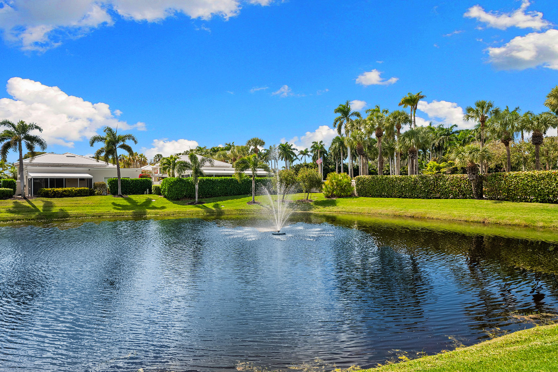  PELICAN BAY - GRAND BAY - 物件實景