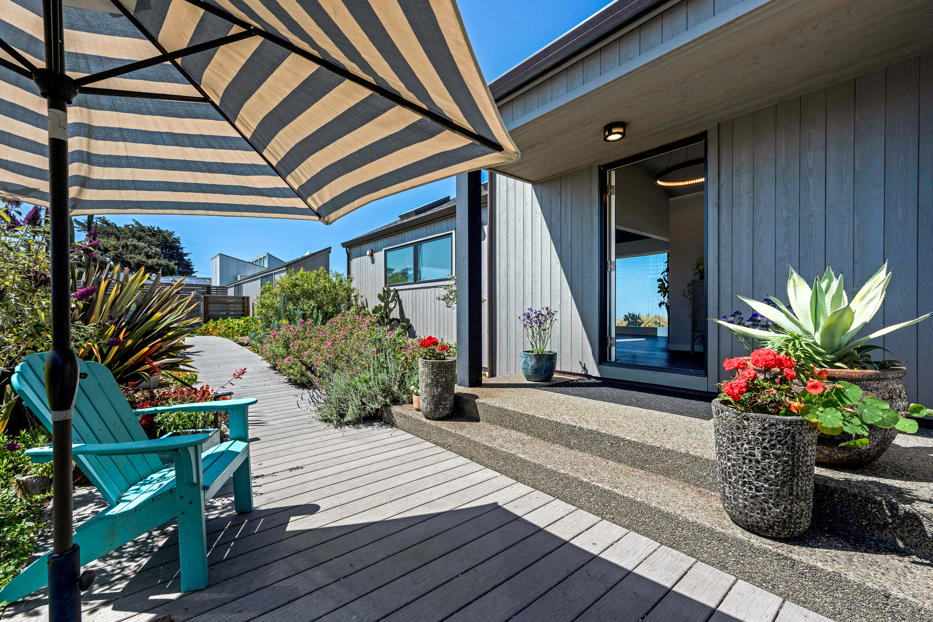  7187 Cliff Avenue, Bodega Bay, CA 94923 - 物件實景