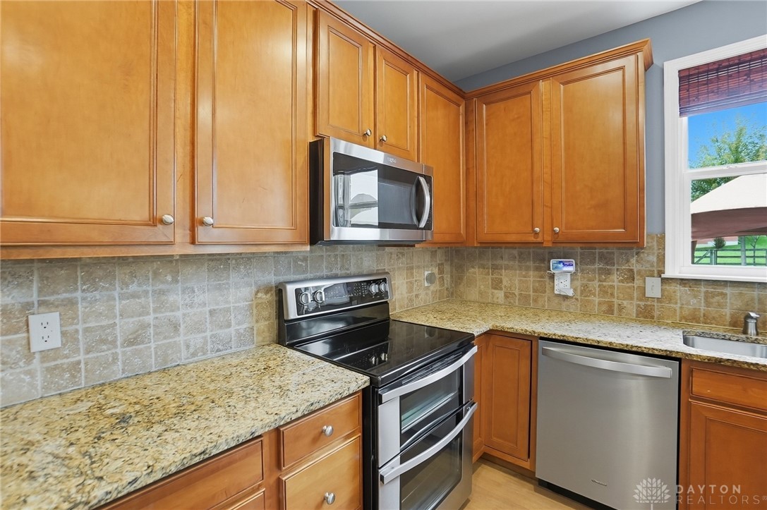 Clearcreek Twp, Ohio, 45458, United States, 4 Bedrooms Bedrooms, ,4 BathroomsBathrooms,Residential,For Sale,1966206