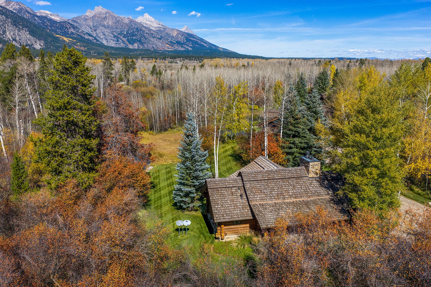  A Remarkable Retreat in Lake Creek Ranch - 物件實景