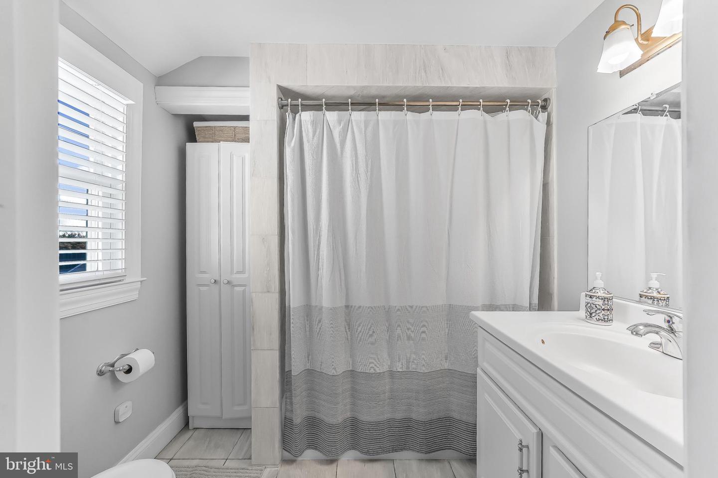 Springfield, Pennsylvania, 19064, United States, 4 Bedrooms Bedrooms, ,2 BathroomsBathrooms,Residential,For Sale,1972496