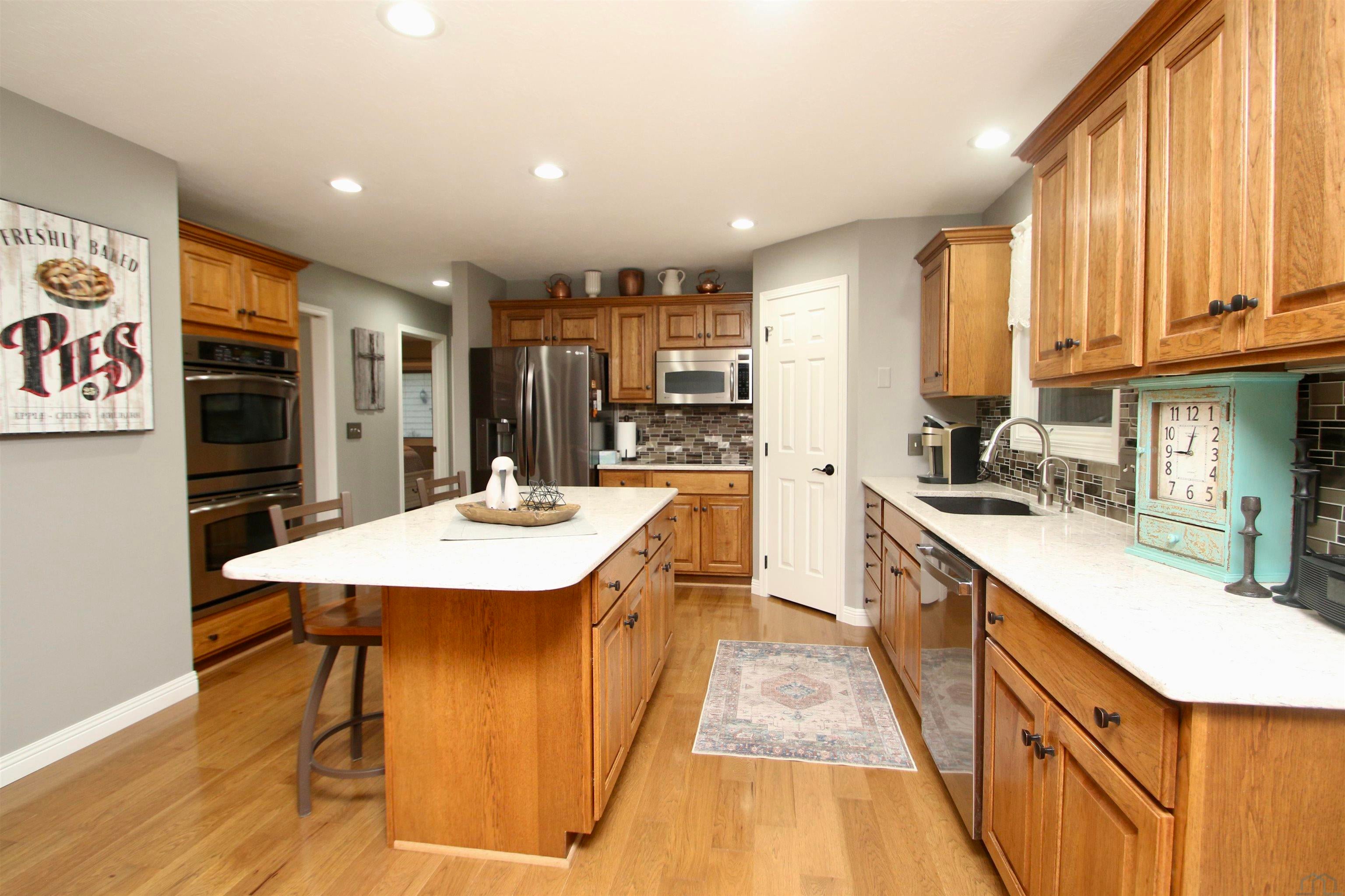 Dakota Dunes, South Dakota, 57049, United States, 4 Bedrooms Bedrooms, ,3 BathroomsBathrooms,Residential,For Sale,2033503