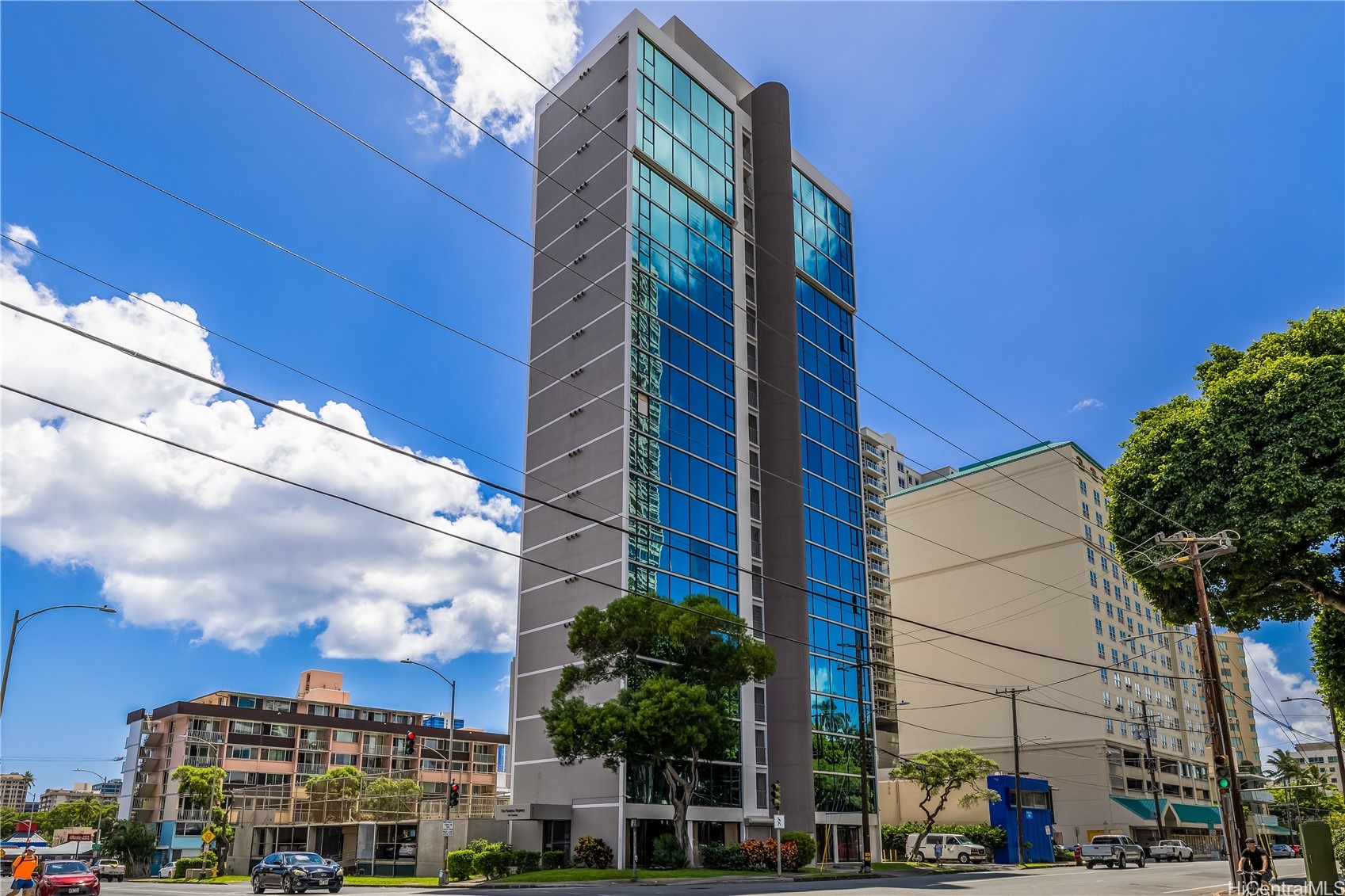 Honolulu, Hawaii, 96826, United States, 3 Bedrooms Bedrooms, ,3 BathroomsBathrooms,Residential,For Sale,1934330
