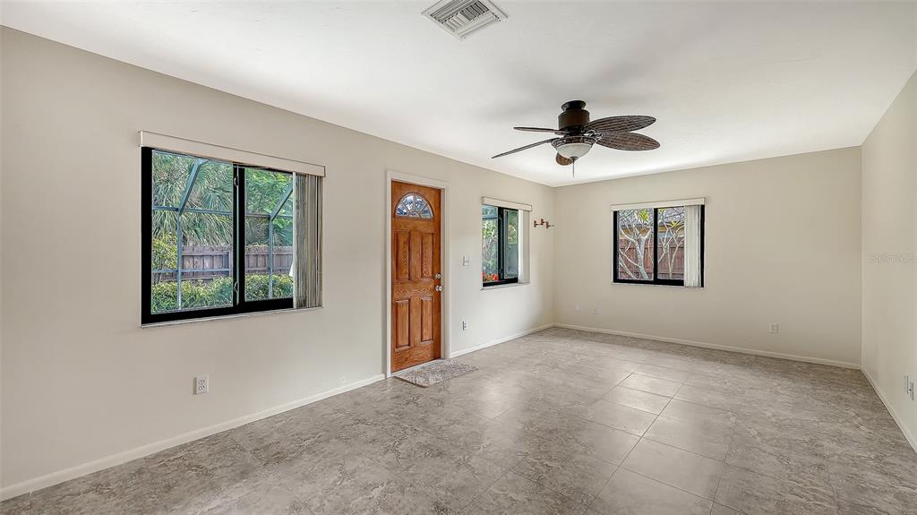 Bradenton, Florida, 34209, United States, 3 Bedrooms Bedrooms, ,2 BathroomsBathrooms,Residential,For Sale,2001818