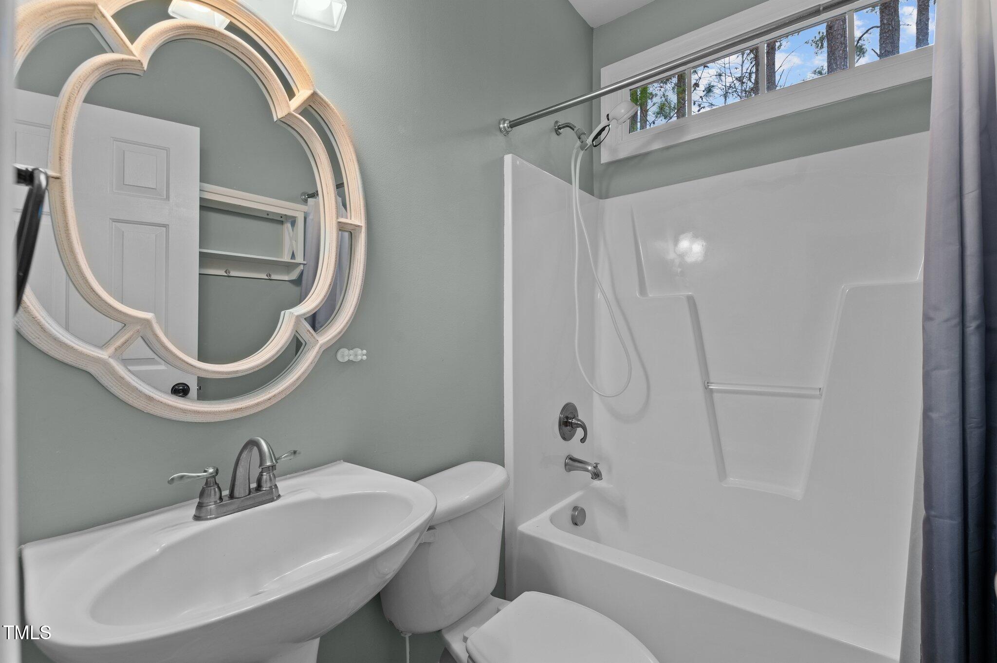 Wake Forest, North Carolina, 27587, United States, 4 Bedrooms Bedrooms, ,4 BathroomsBathrooms,Residential,For Sale,1963716