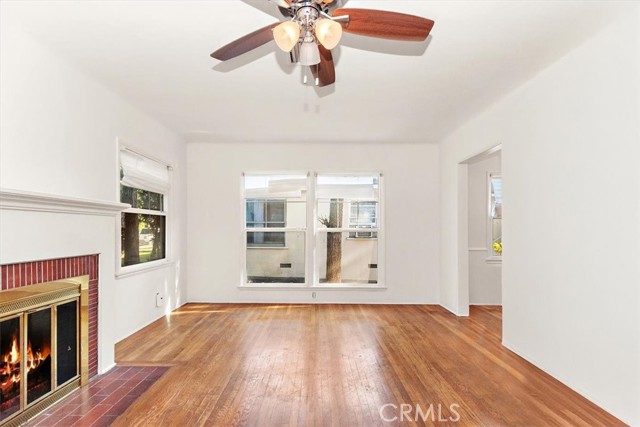 Van Nuys, California, 91401, United States, 3 Bedrooms Bedrooms, ,1 BathroomBathrooms,Residential,For Sale,2005307