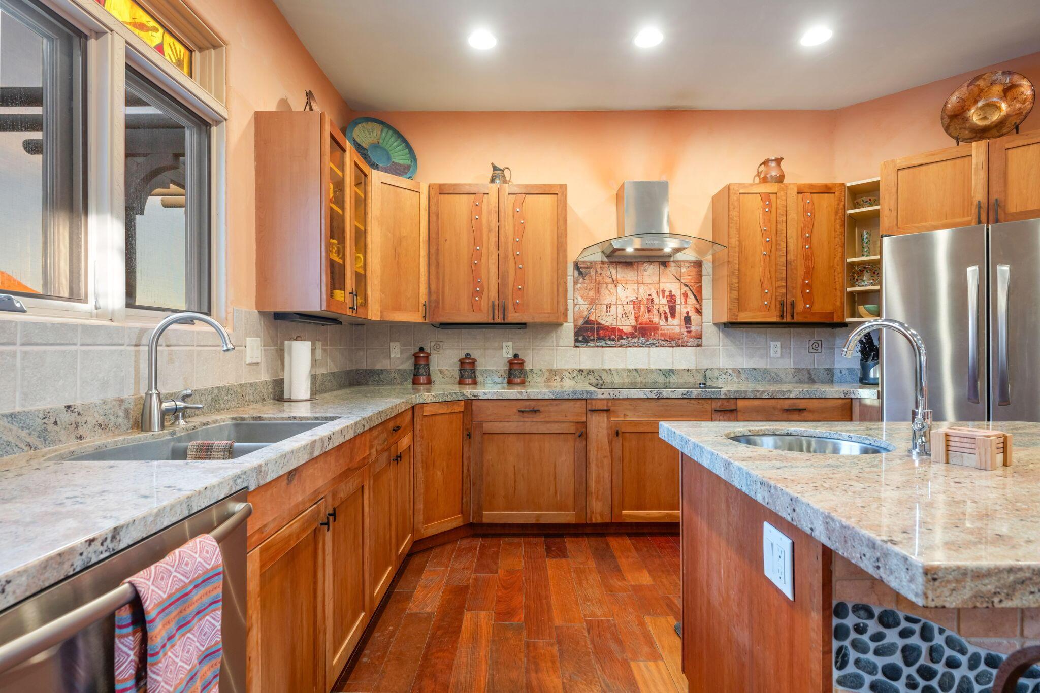 Ivins, Utah, 84738, United States, 3 Bedrooms Bedrooms, ,3 BathroomsBathrooms,Residential,For Sale,2048160