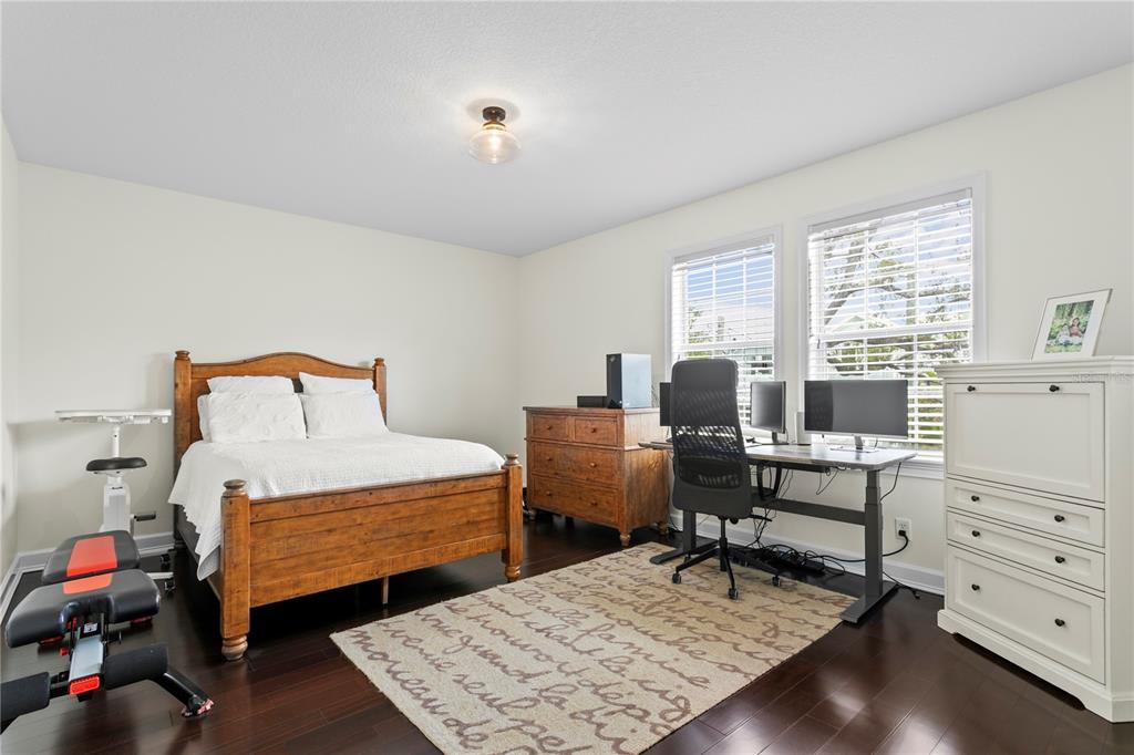 Tampa, Florida, 33629, United States, 4 Bedrooms Bedrooms, ,4 BathroomsBathrooms,Residential,For Sale,1885356