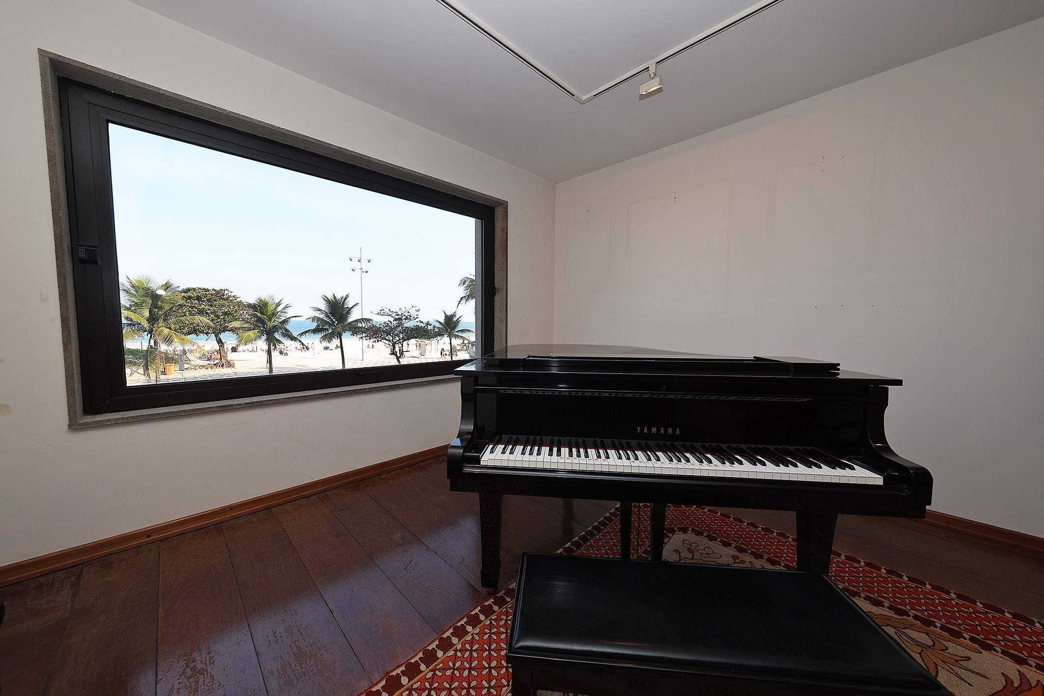  An Architectural Classic Facing Leblon Beach - 物件實景