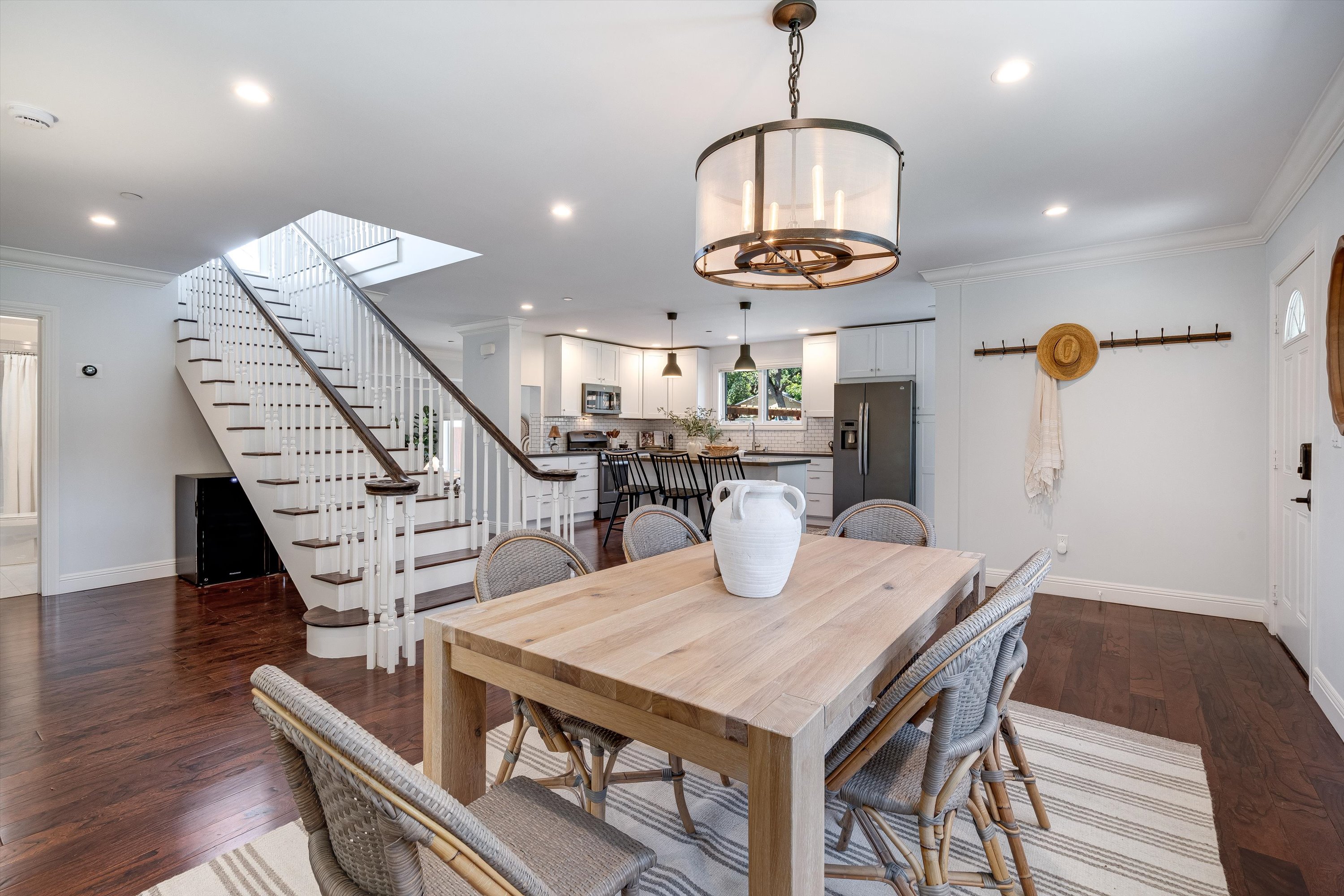  18428 4th  Avenue - 物件實景