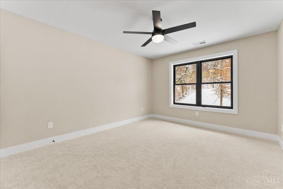 Blue Ash, Ohio, 45241, United States, 4 Bedrooms Bedrooms, ,4 BathroomsBathrooms,Residential,For Sale,2001661