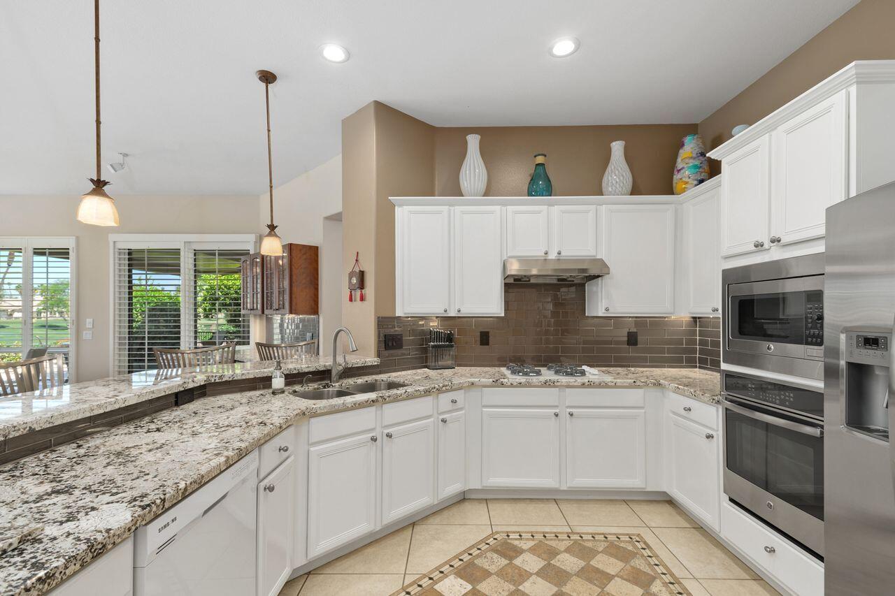 Palm Desert, California, 92211, United States, 3 Bedrooms Bedrooms, ,3 BathroomsBathrooms,Residential,For Sale,1827813