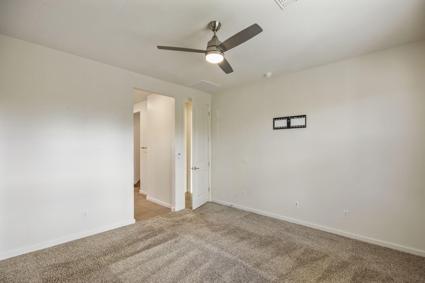 16023 W El Cortez Place¦Surprise, AZ - 物件實景