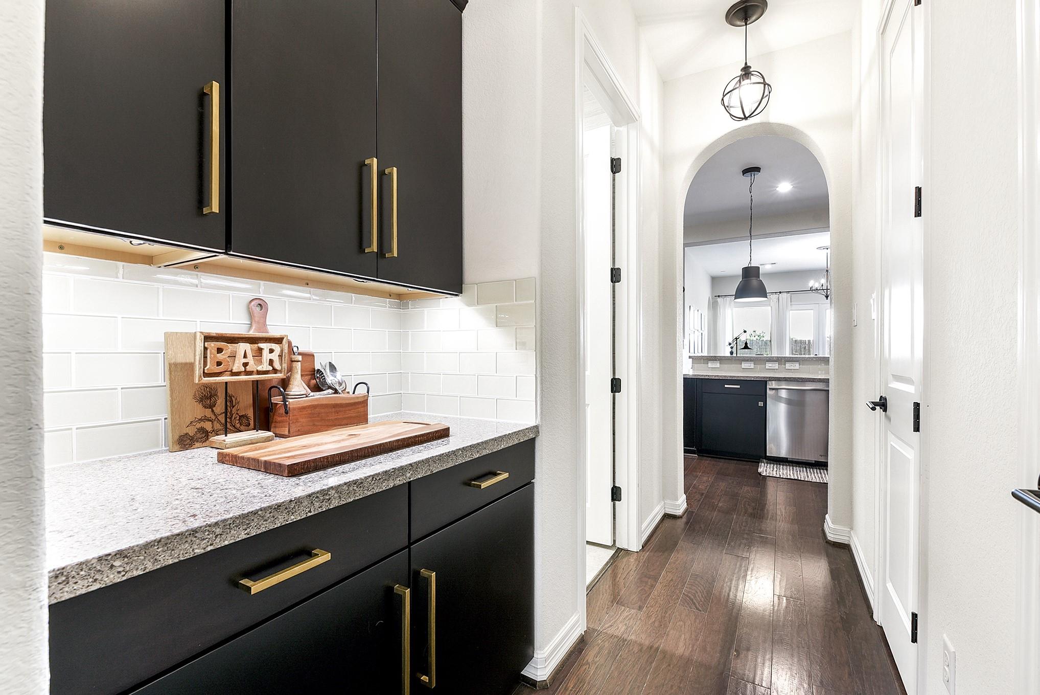 Katy, Texas, 77494, United States, 4 Bedrooms Bedrooms, ,5 BathroomsBathrooms,Residential,For Sale,1982893