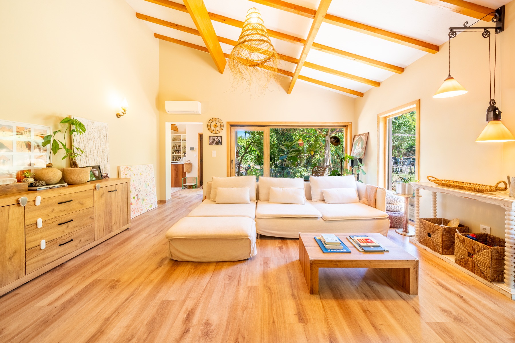  Detached house, 7 bedrooms, for Sale - 物件實景