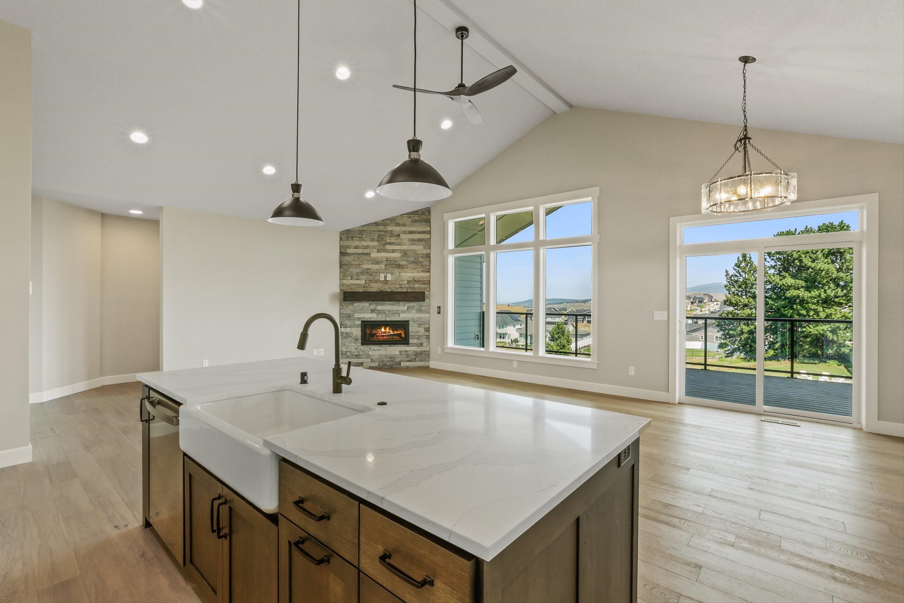 Spokane, Washington, 99223, United States, 5 Bedrooms Bedrooms, ,4 BathroomsBathrooms,Residential,For Sale,1999672