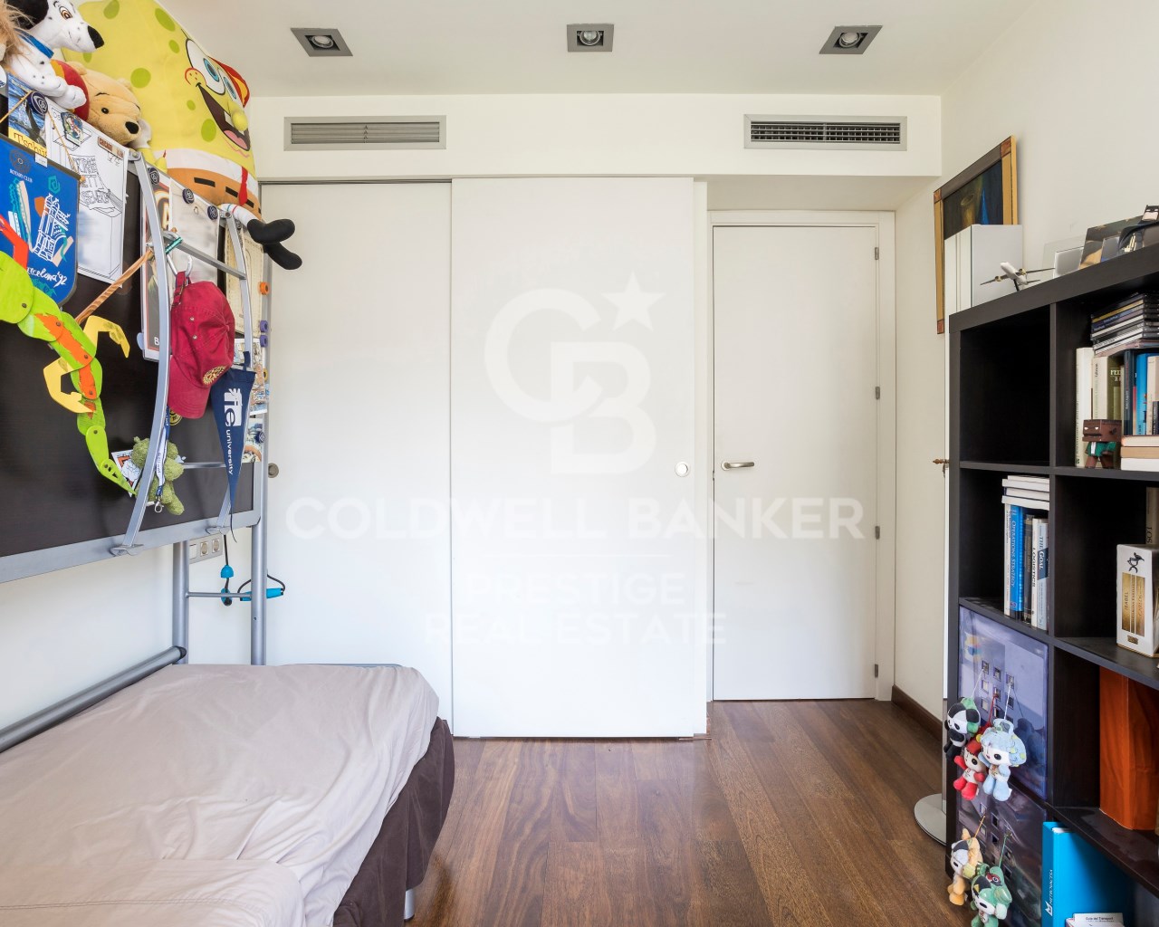 Barcelona, Barcelona, Eixample, La Dreta de l'Eix, Barcelona, Catalonia, ES, 3 Bedrooms Bedrooms, ,2 BathroomsBathrooms,Residential,For Sale,Barcelona, Barcelona, Eixample, La Dreta de l'Eix,1621465