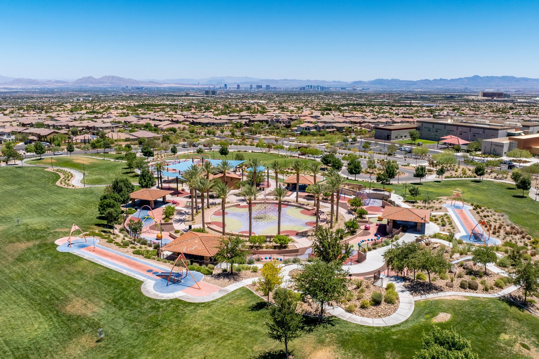  Upgraded Summerlin West Gated Home with Strip & Mountain Views - 物件實景