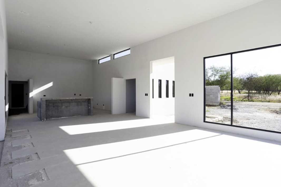 Privada los Lirios, Montemorelos, Nuevo León, 67580, Mexico, 3 Bedrooms Bedrooms, ,5 BathroomsBathrooms,Residential,For Sale,Privada los Lirios,1443065