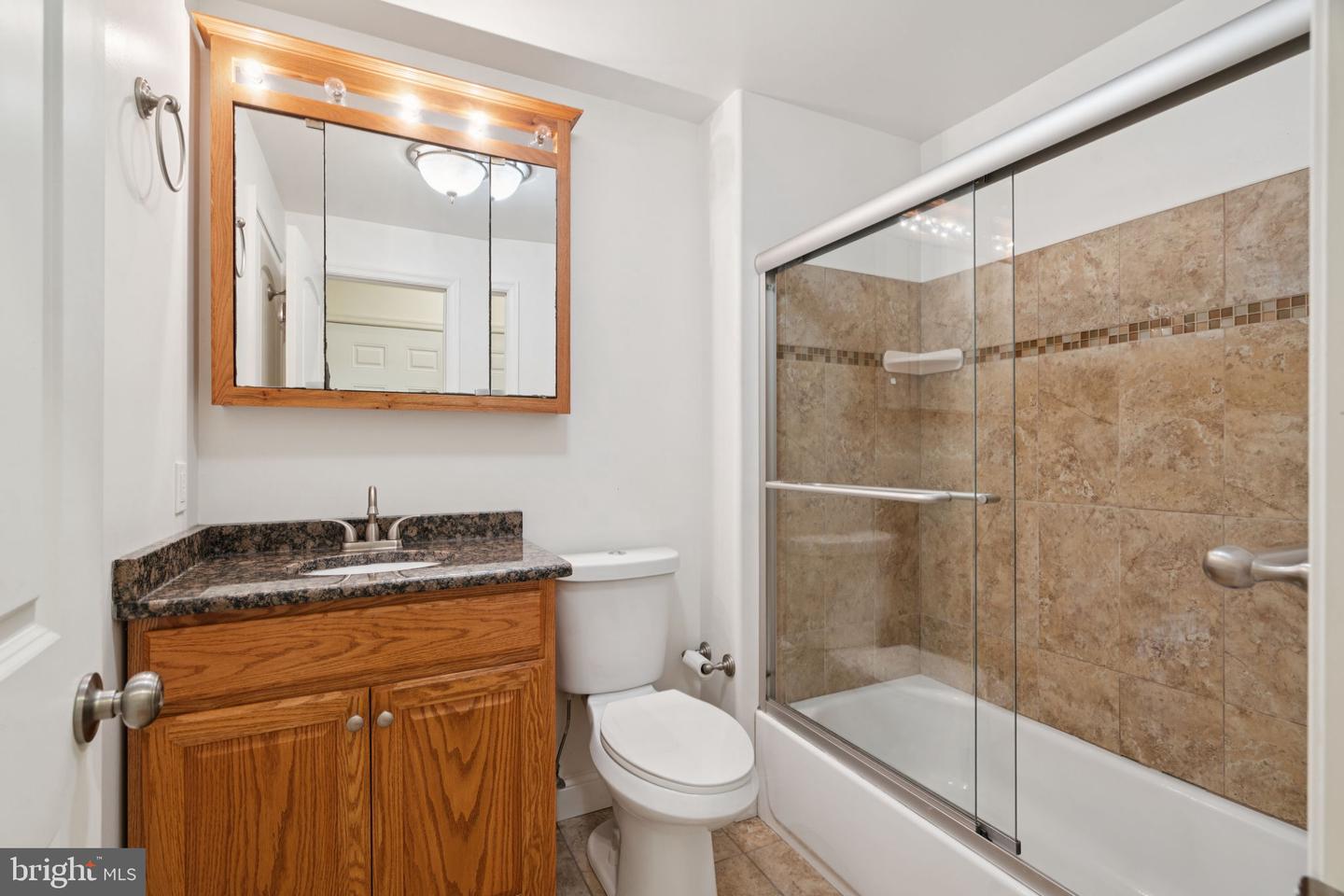 Philadelphia, Pennsylvania, 19133, United States, ,Residential,For Sale,1965543