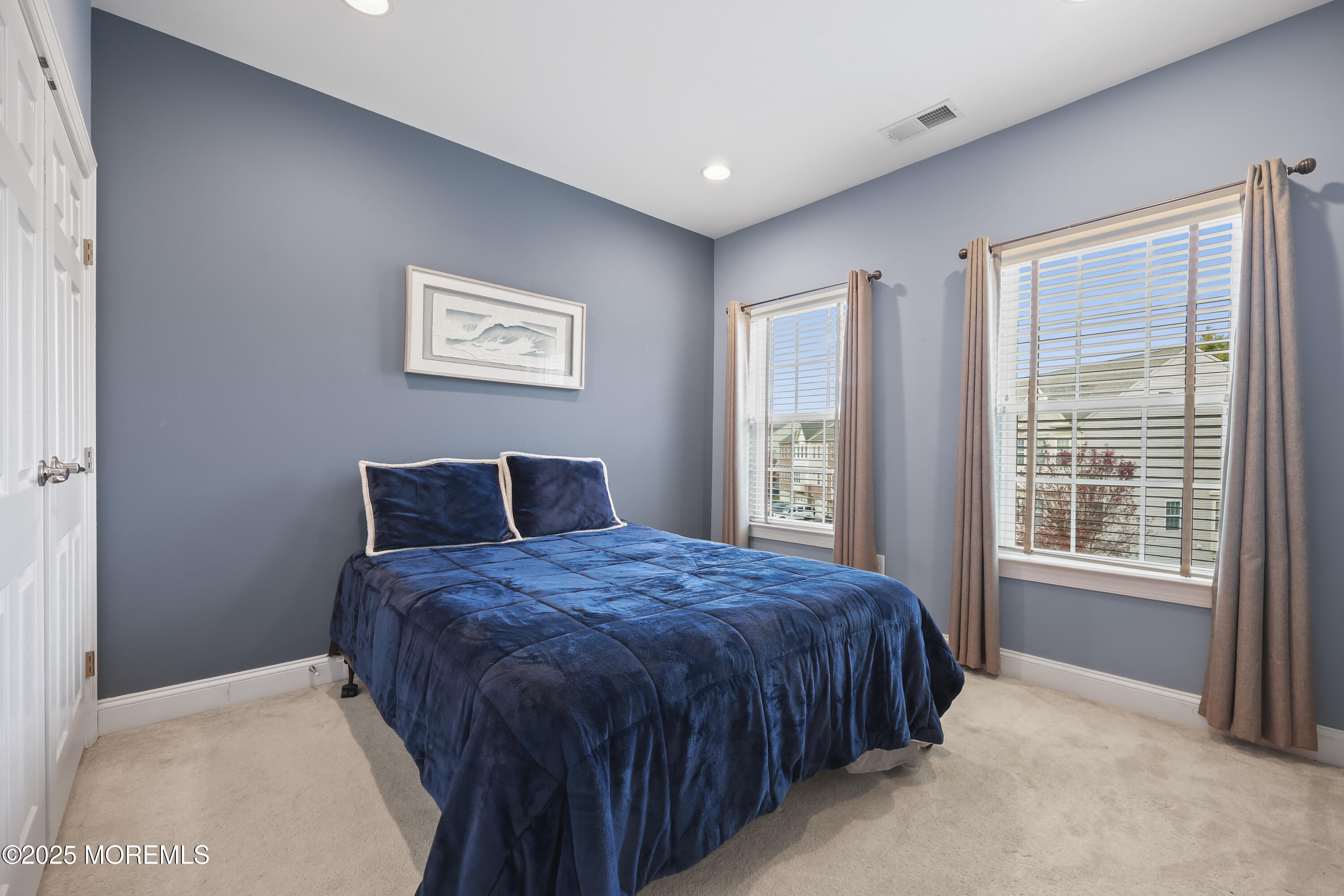 Middletown, New Jersey, 07748, United States, 3 Bedrooms Bedrooms, ,3 BathroomsBathrooms,Residential,For Sale,1989019