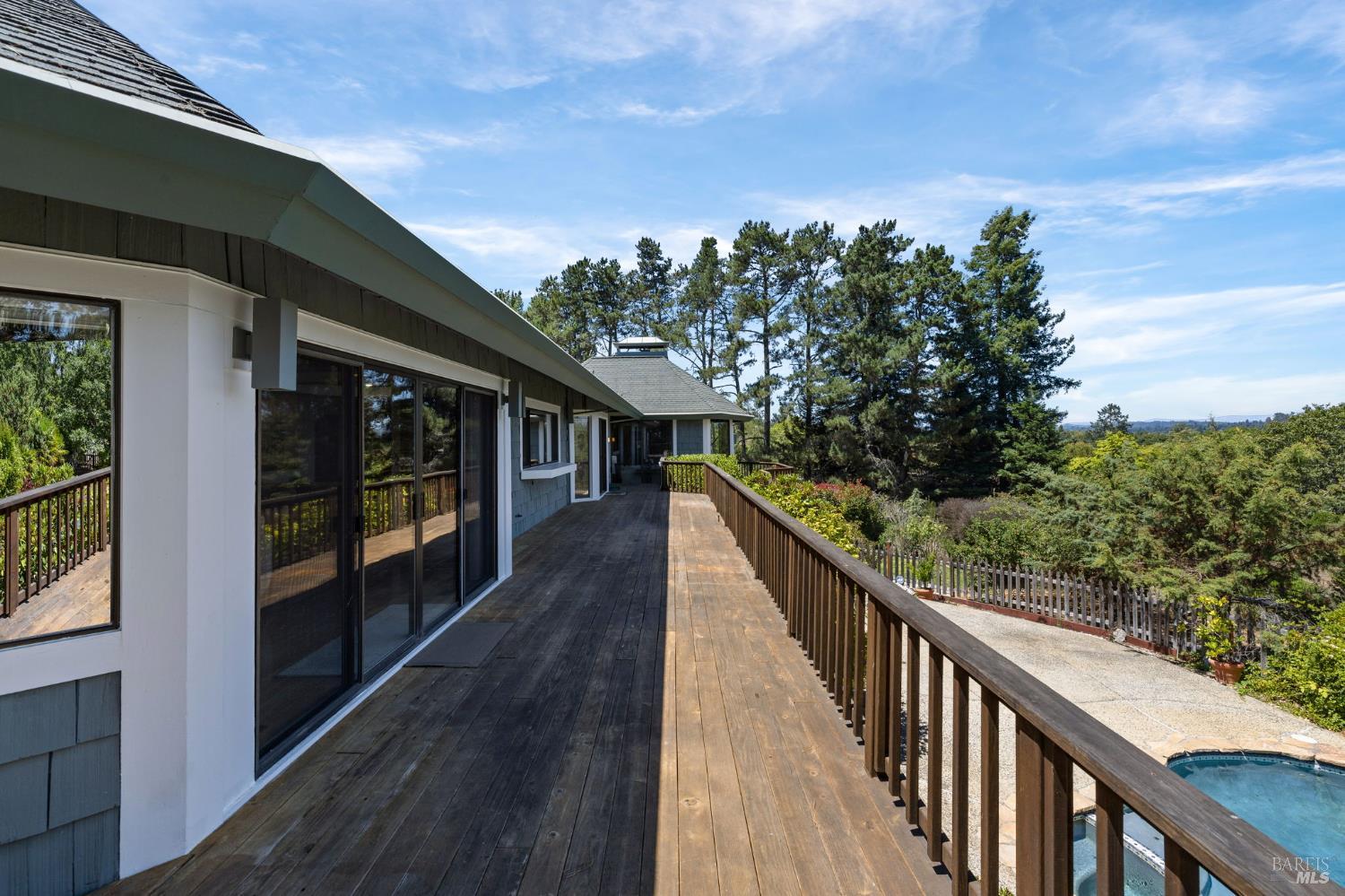 Sebastopol, California, 95472, United States, 4 Bedrooms Bedrooms, ,5 BathroomsBathrooms,Residential,For Sale,1980868