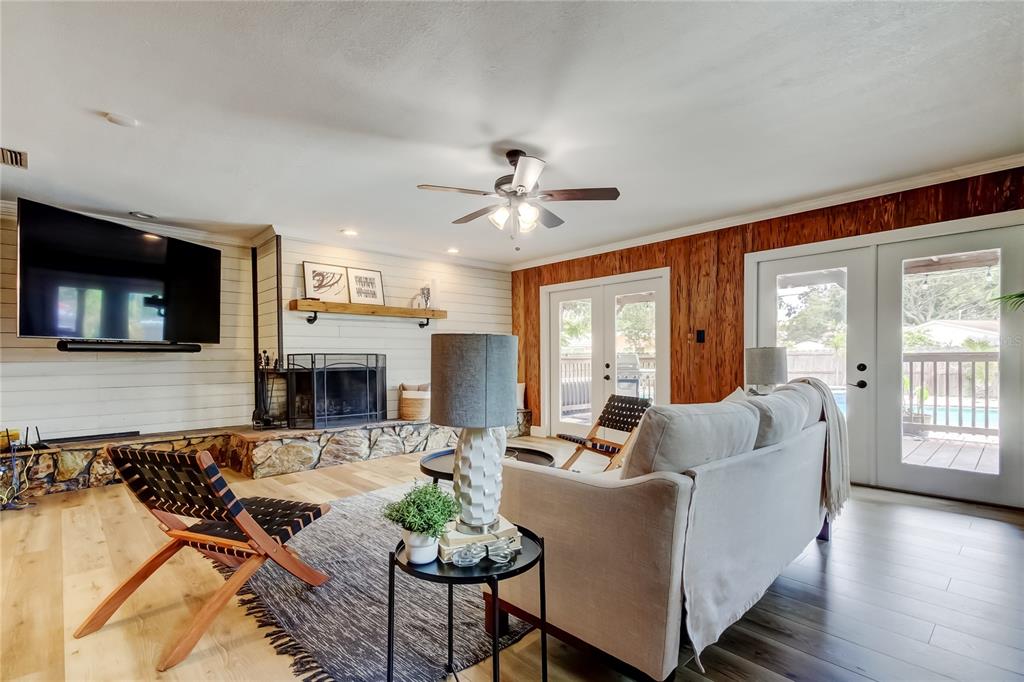 St Petersburg, Florida, 33710, United States, 3 Bedrooms Bedrooms, ,2 BathroomsBathrooms,Residential,For Sale,1877188
