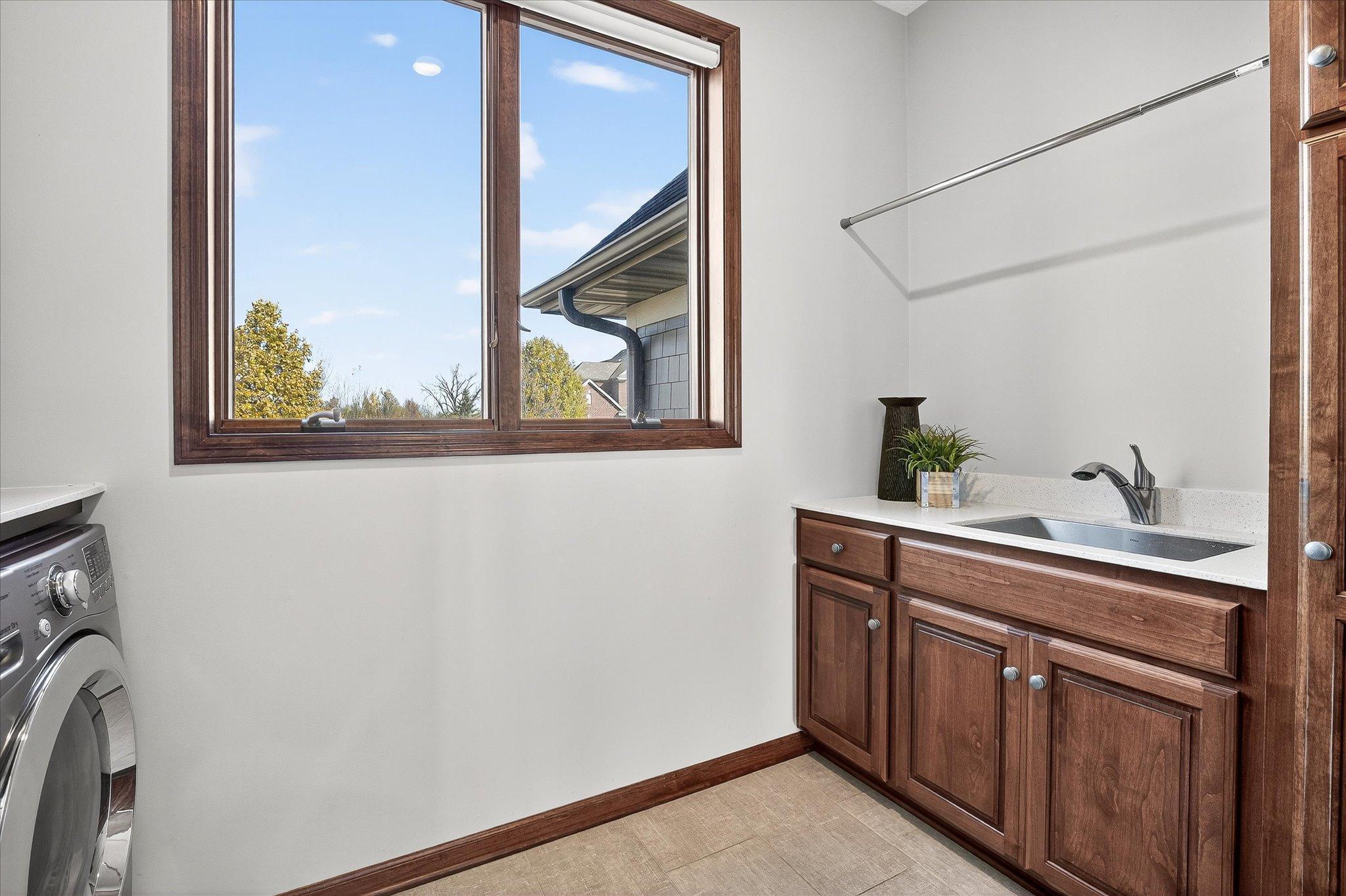 Medina, Minnesota, 55340, United States, 5 Bedrooms Bedrooms, ,3 BathroomsBathrooms,Residential,For Sale,1989034