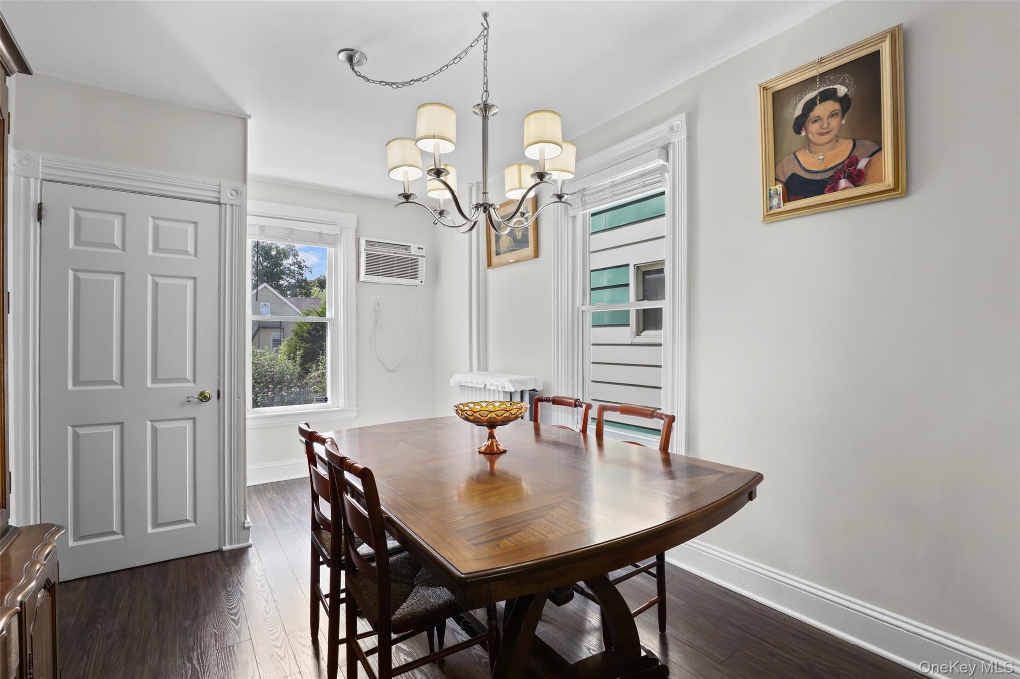 Ossining, New York, 10562, United States, 3 Bedrooms Bedrooms, ,2 BathroomsBathrooms,Residential,For Sale,1922998