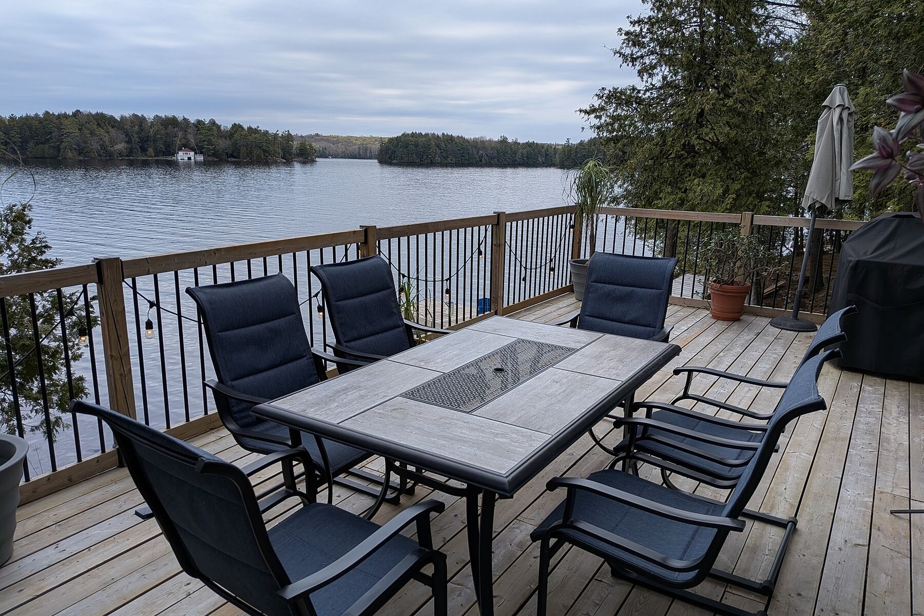  Charming Lake Muskoka Hideaway - 物件實景