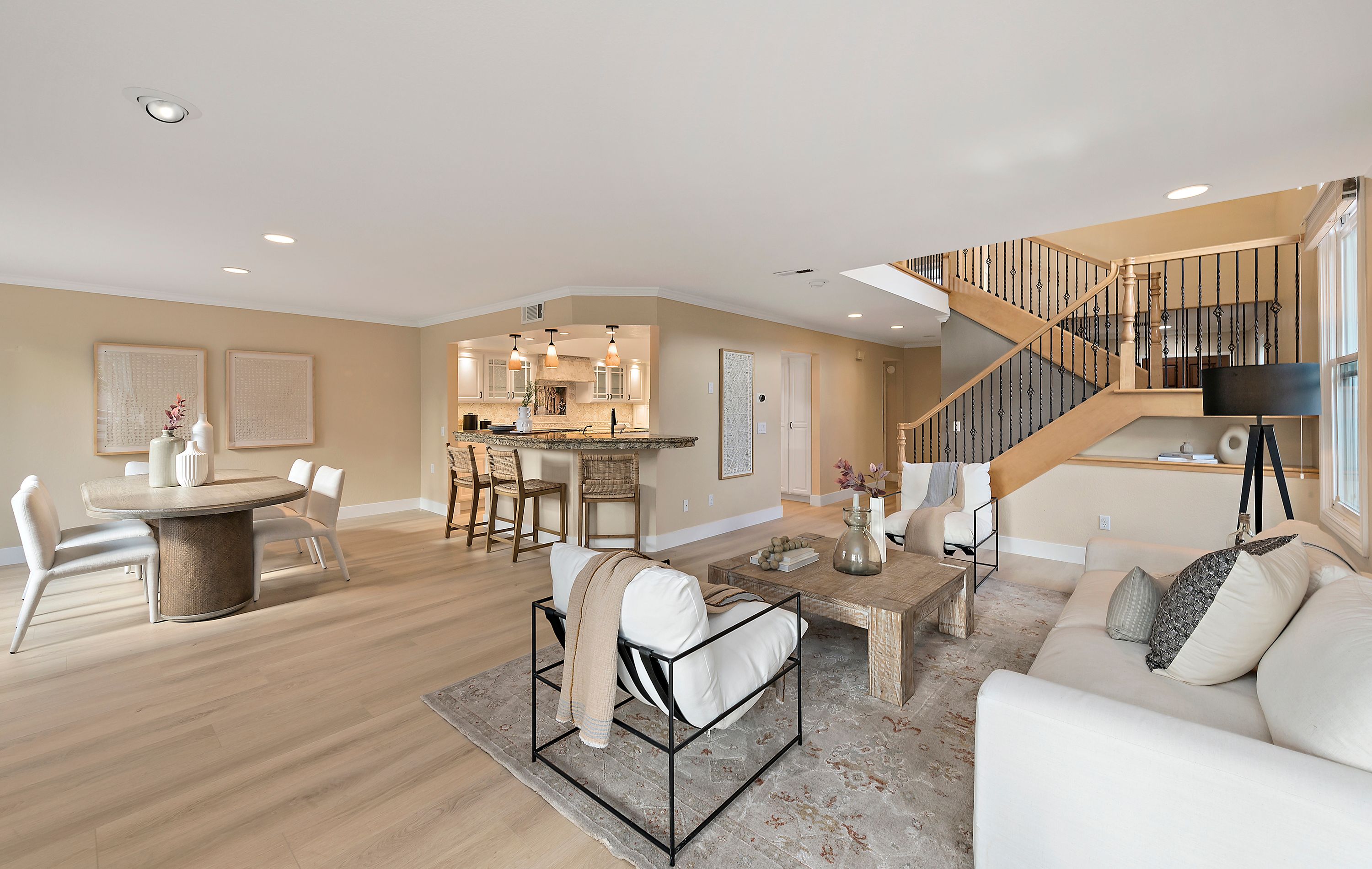  Private, Light-Filled Residence in Exclusive Rinconada Hills - 物件實景