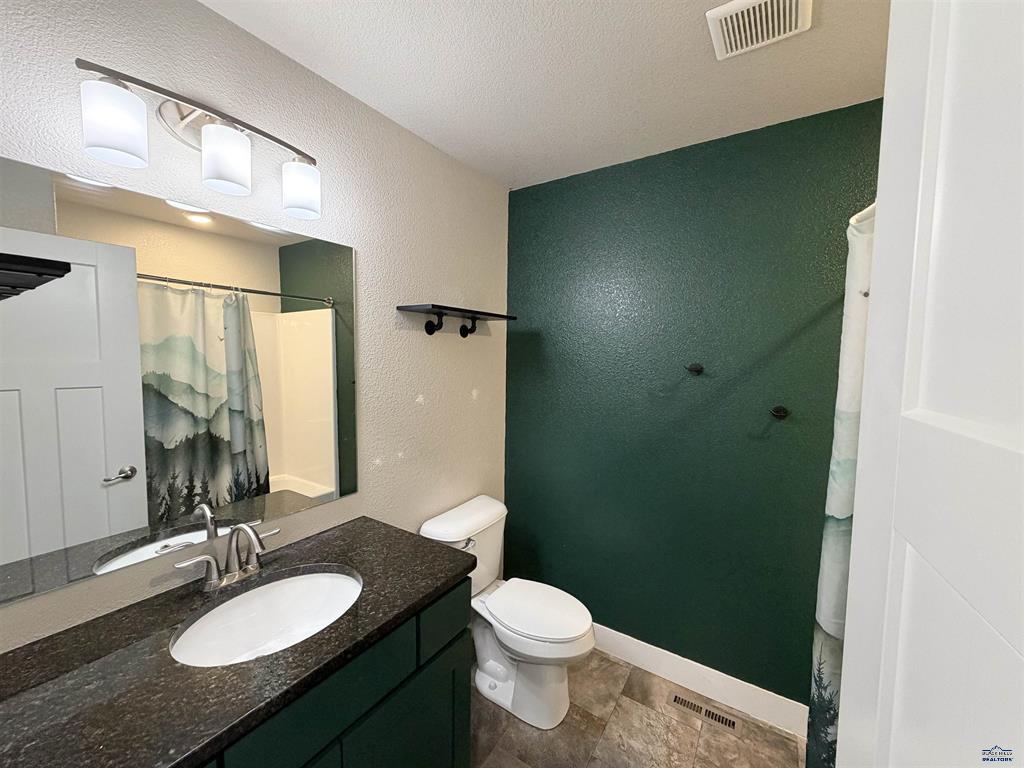 Rapid City, South Dakota, 57703, United States, 4 Bedrooms Bedrooms, ,3 BathroomsBathrooms,Residential,For Sale,1974853