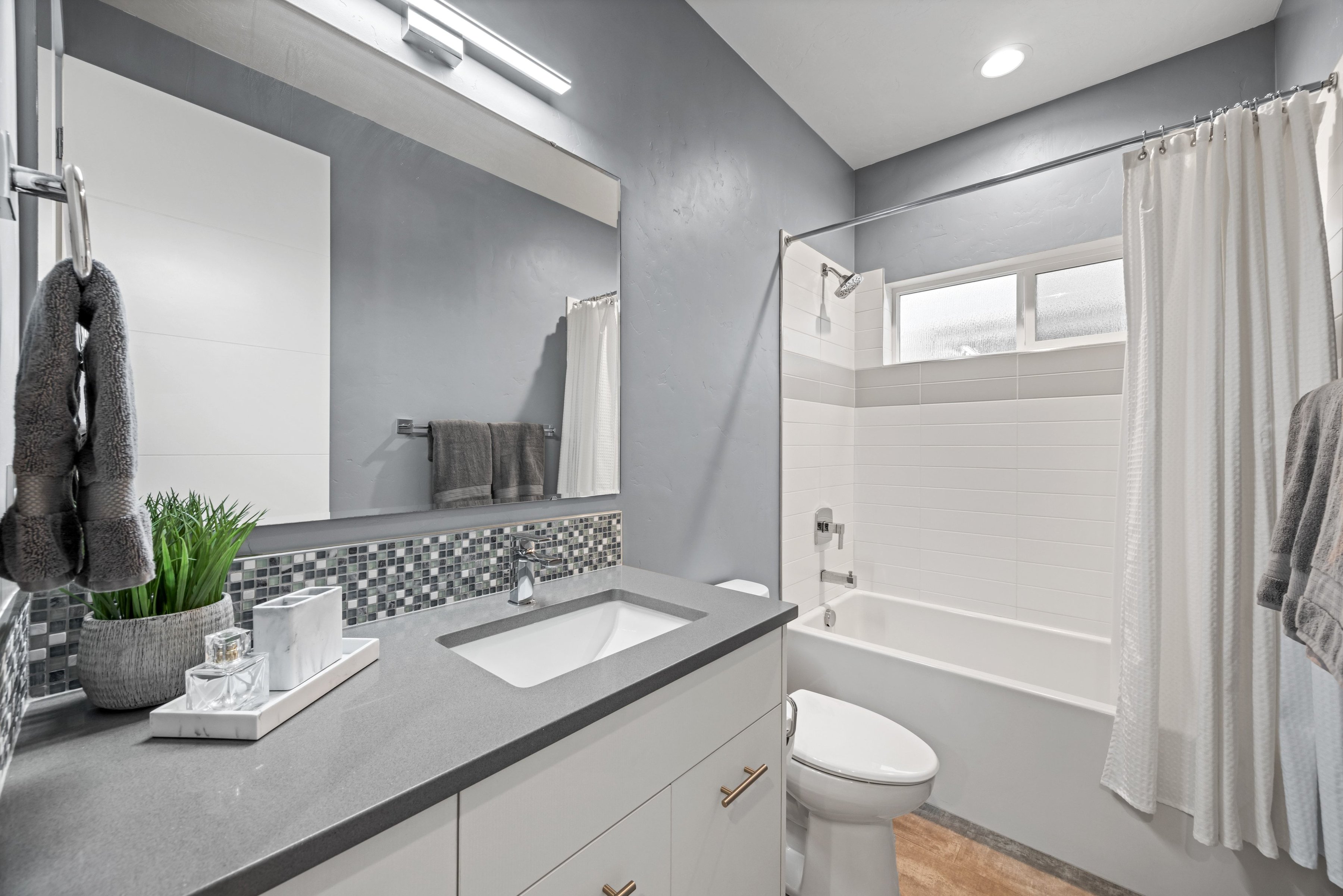  Contemporary elegance meets elevated living in the heart of downtown Eagle - 物件實景