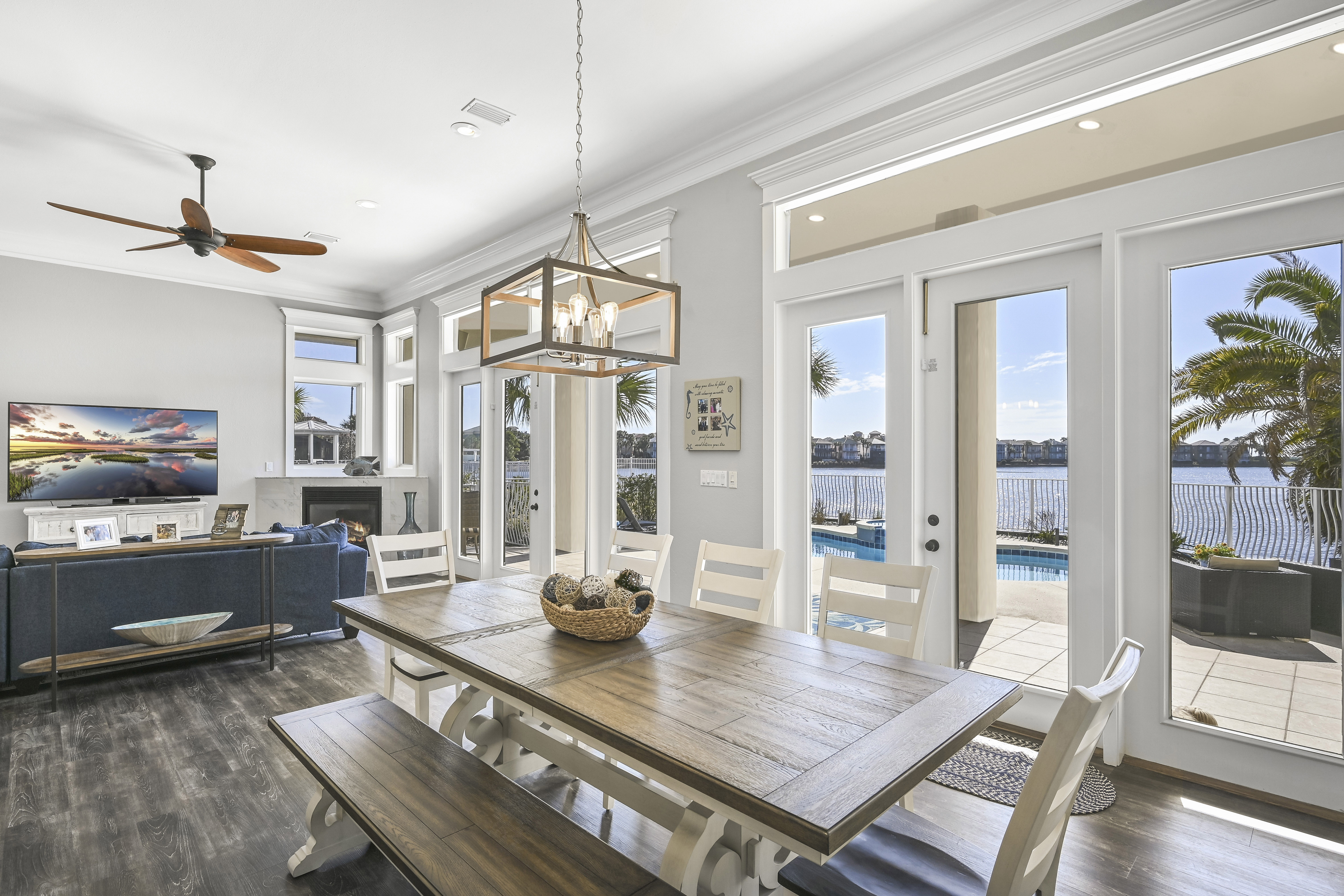  Lakefront Retreat With Pool In Destin