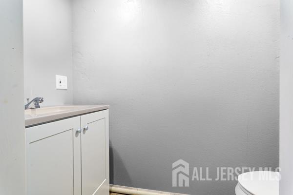 Sayreville, New Jersey, 08879, United States, 4 Bedrooms Bedrooms, ,3 BathroomsBathrooms,Residential,For Sale,1917662