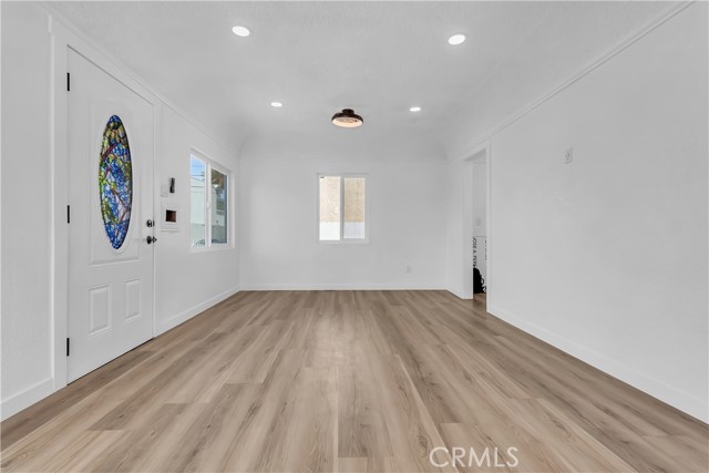 Lynwood, California, 90262, United States, 1 Bedroom Bedrooms, ,1 BathroomBathrooms,Residential,For Sale,1935434
