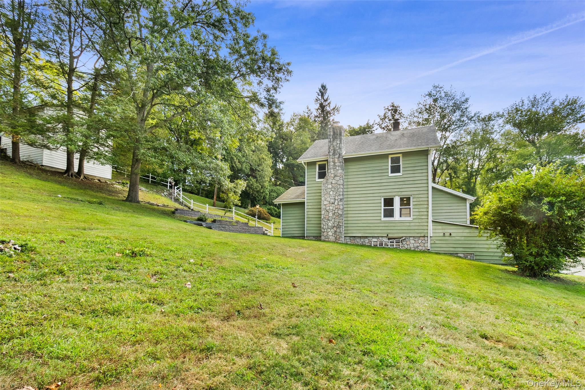Mount Kisco, New York, 10549, United States, 3 Bedrooms Bedrooms, ,2 BathroomsBathrooms,Residential,For Sale,1948417